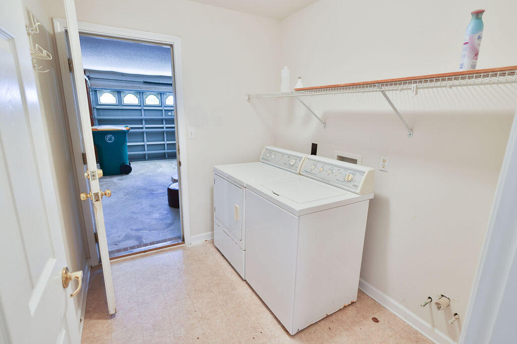 LAKEVIEW S/D - Residential