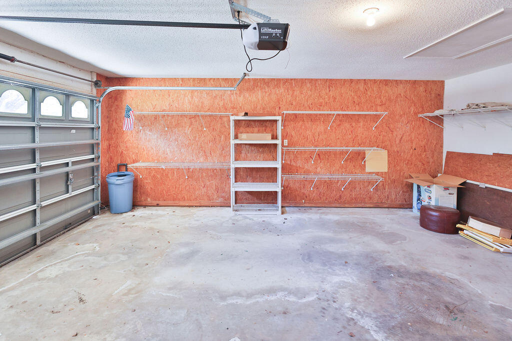 LAKEVIEW S/D - Residential