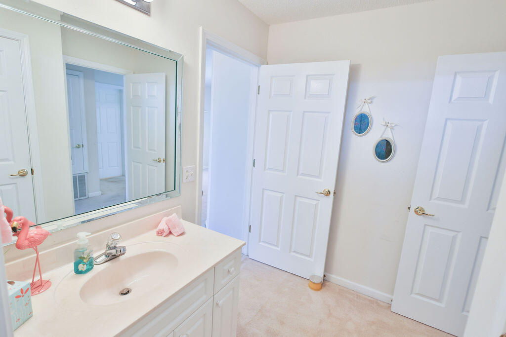 LAKEVIEW S/D - Residential