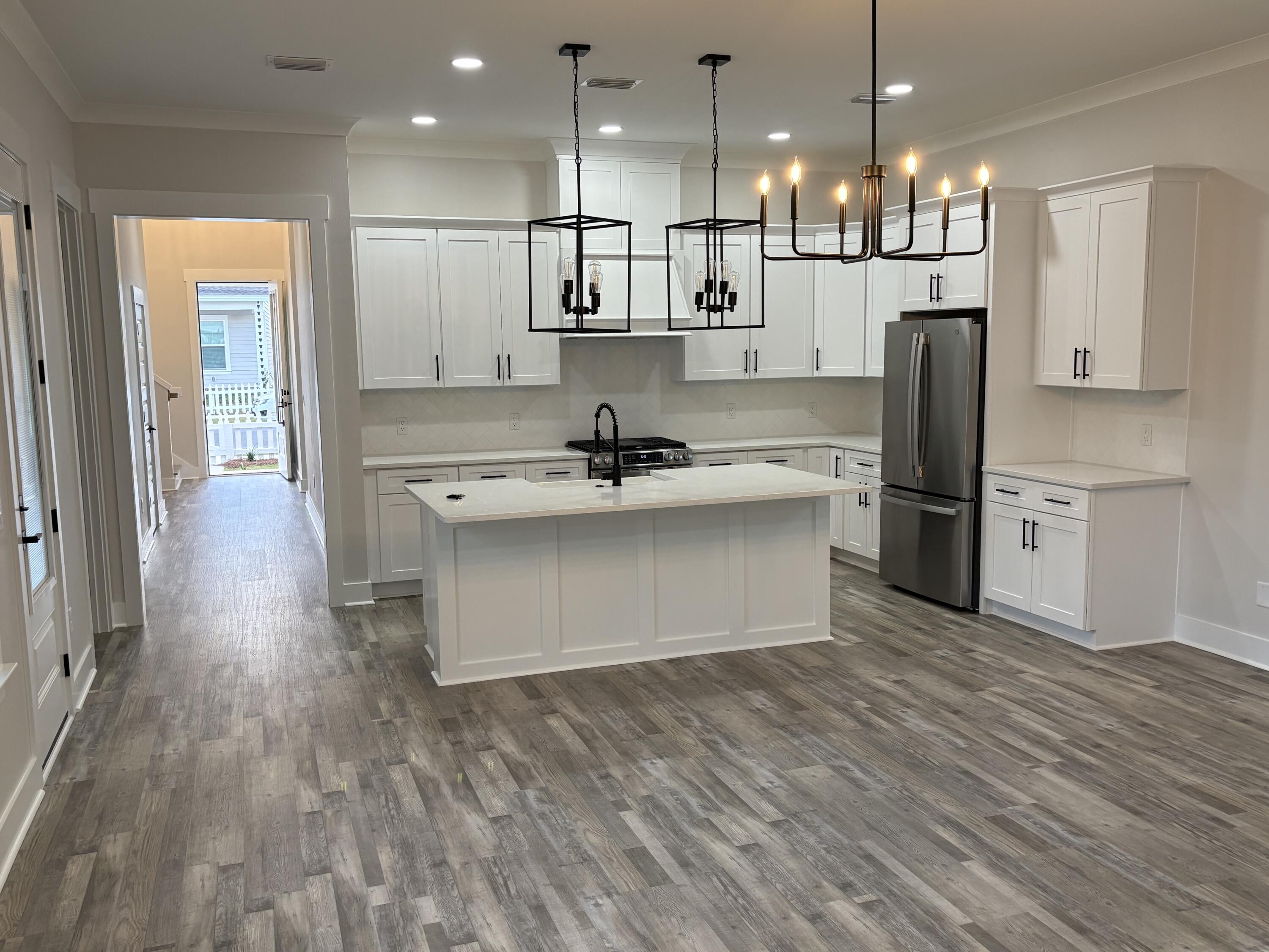 Deer Moss Creek - Residential