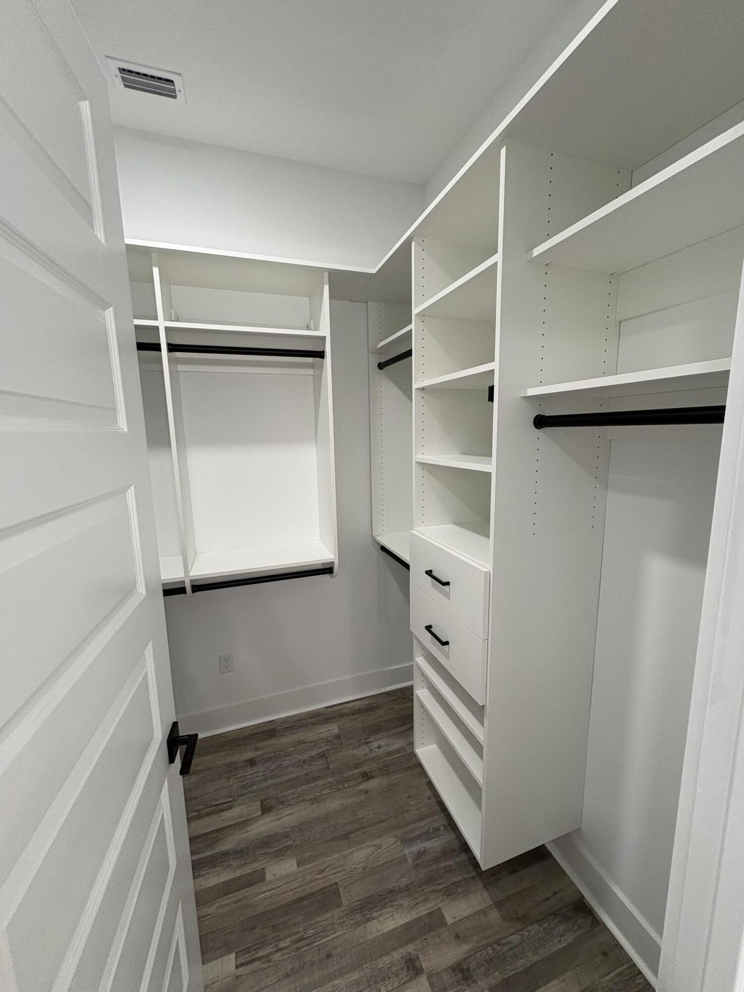 Deer Moss Creek - Residential