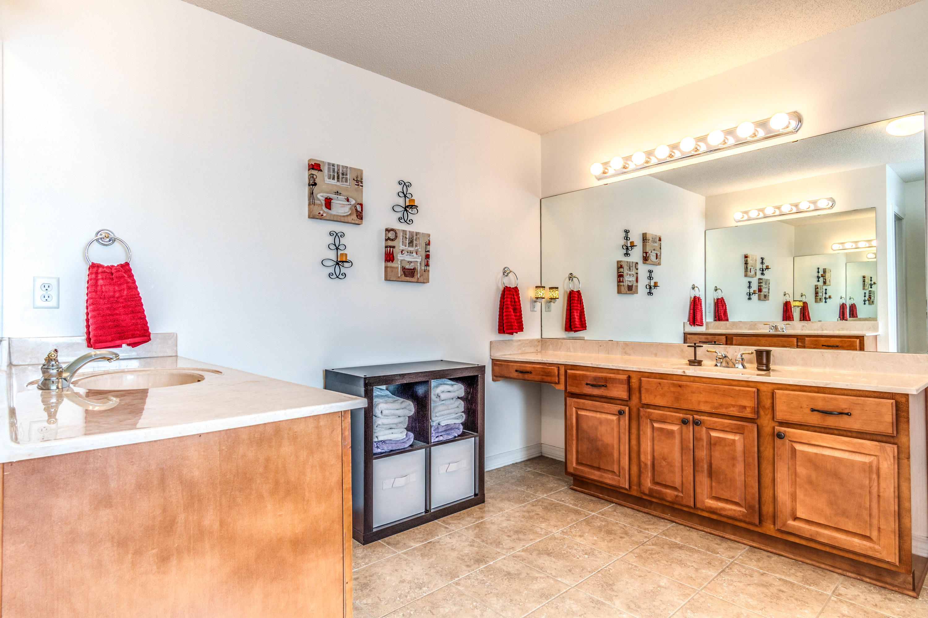 SILVER OAKS PH 2 - Residential