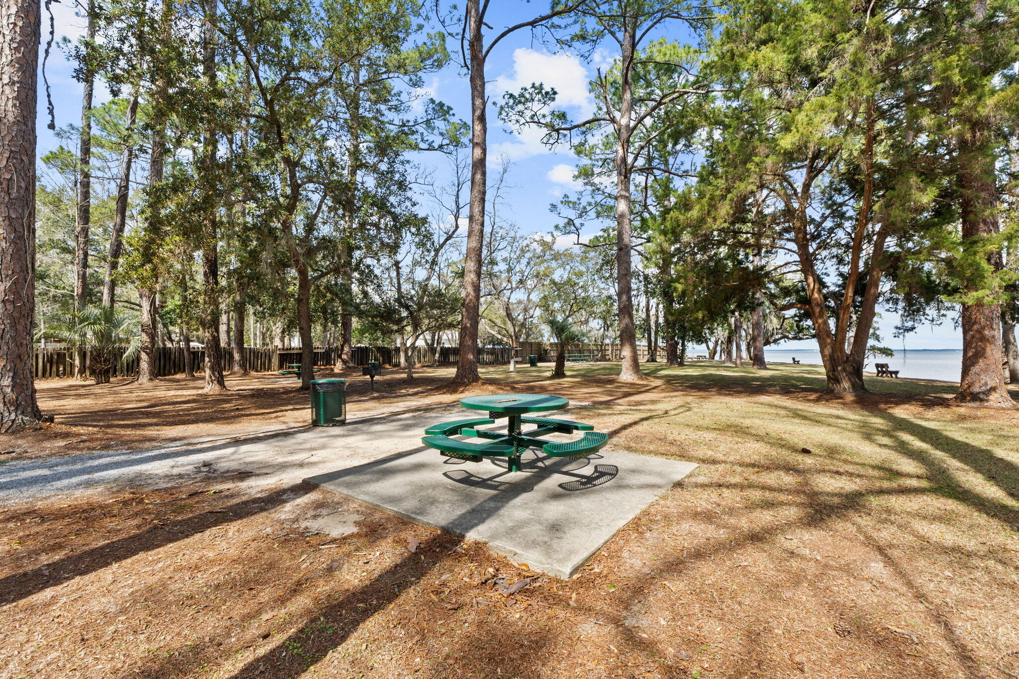 MOSAIC OAKS - Residential