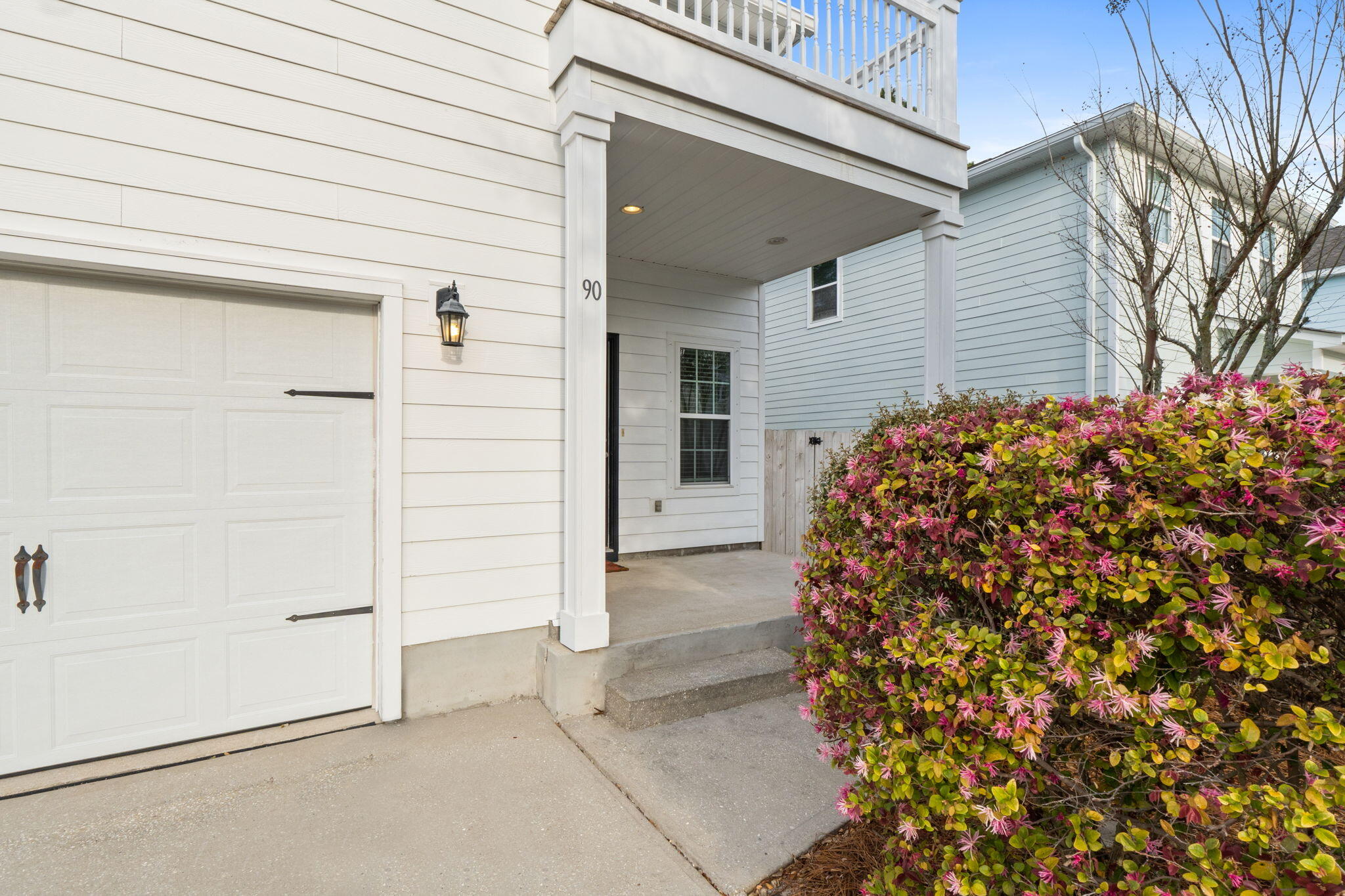 MOSAIC OAKS - Residential