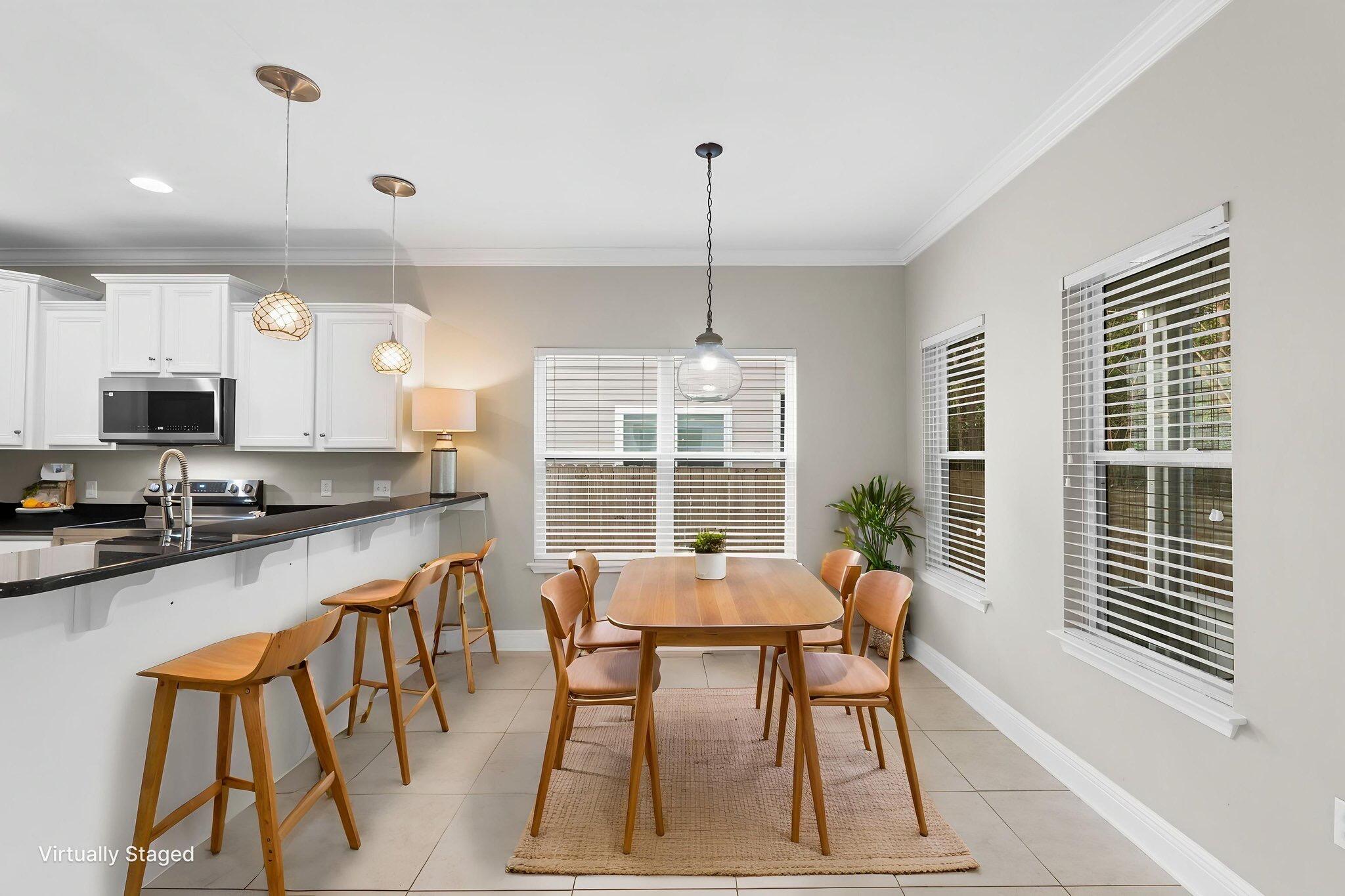 MOSAIC OAKS - Residential