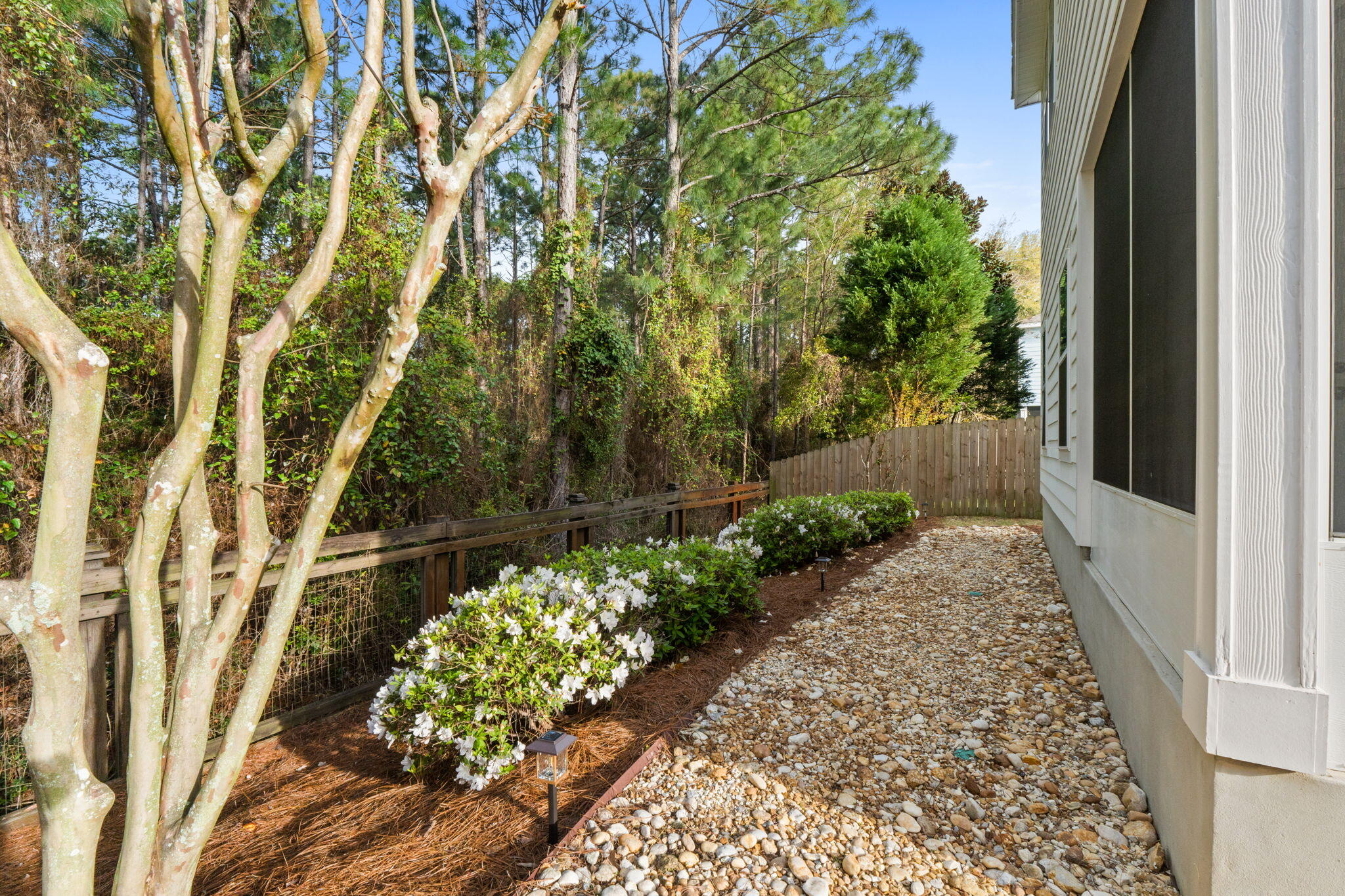 MOSAIC OAKS - Residential