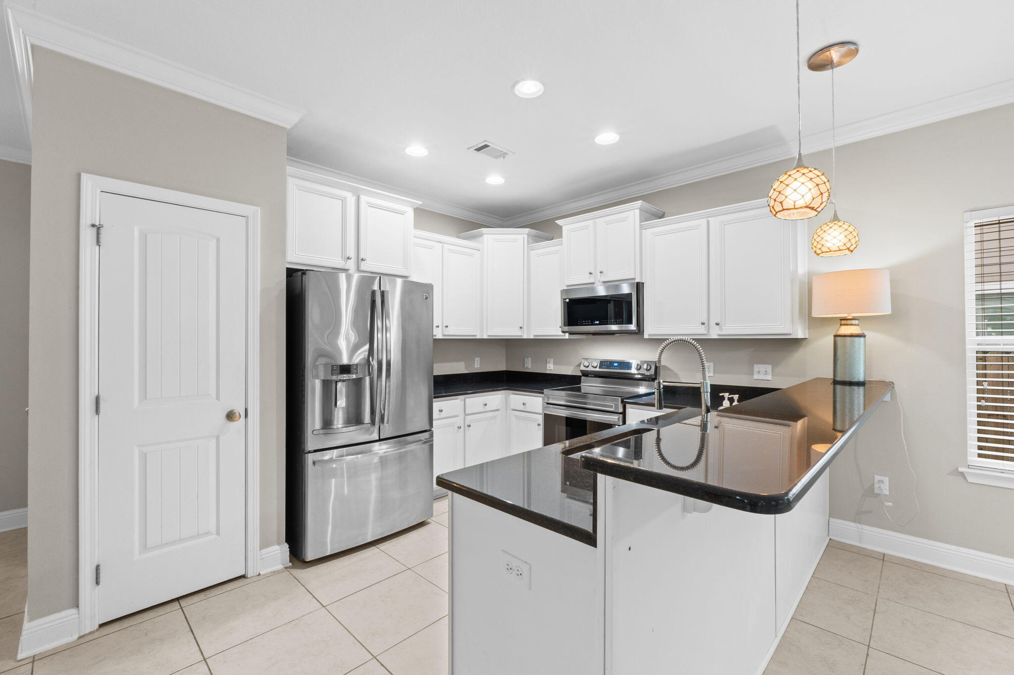 MOSAIC OAKS - Residential