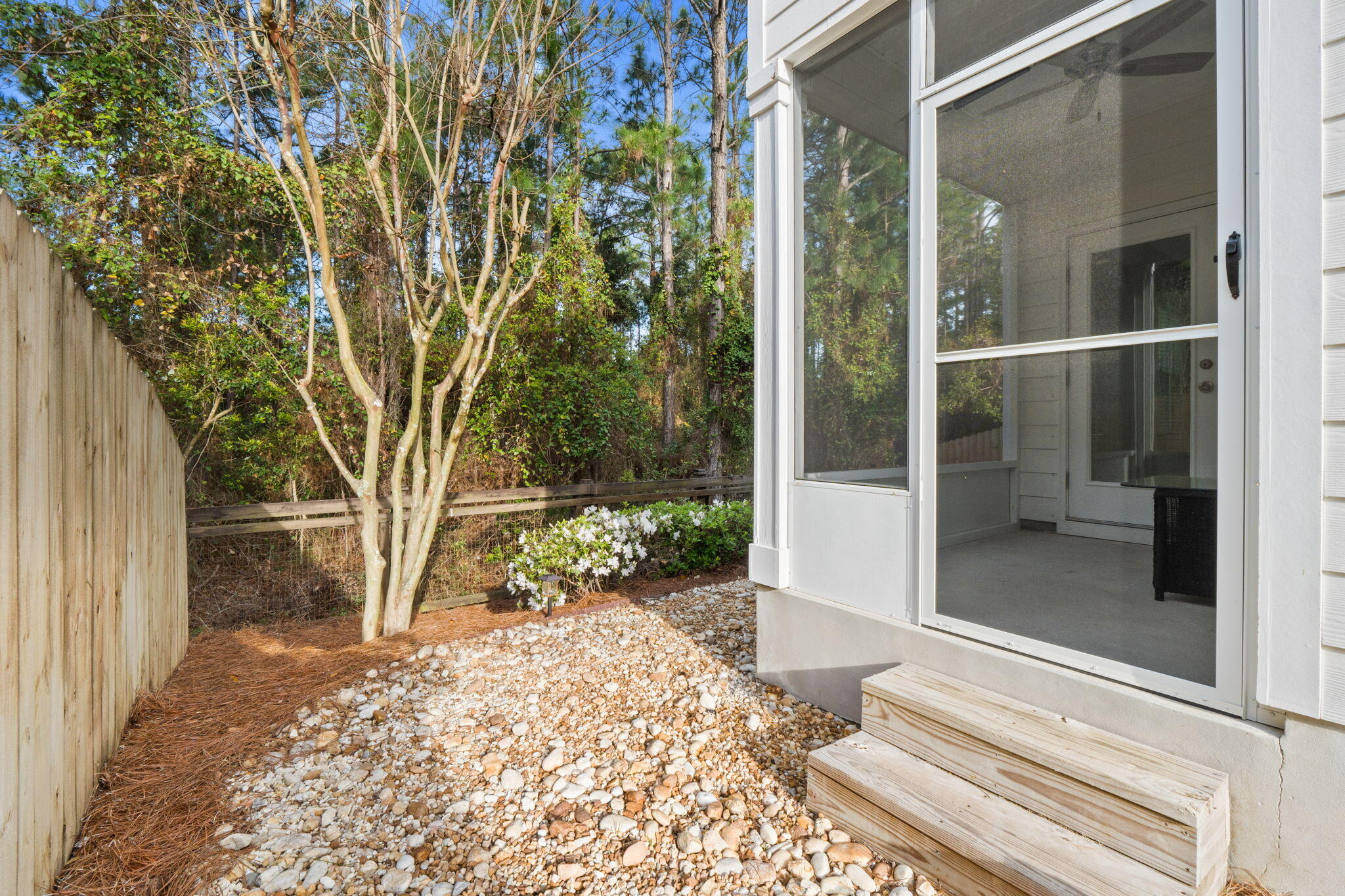 MOSAIC OAKS - Residential