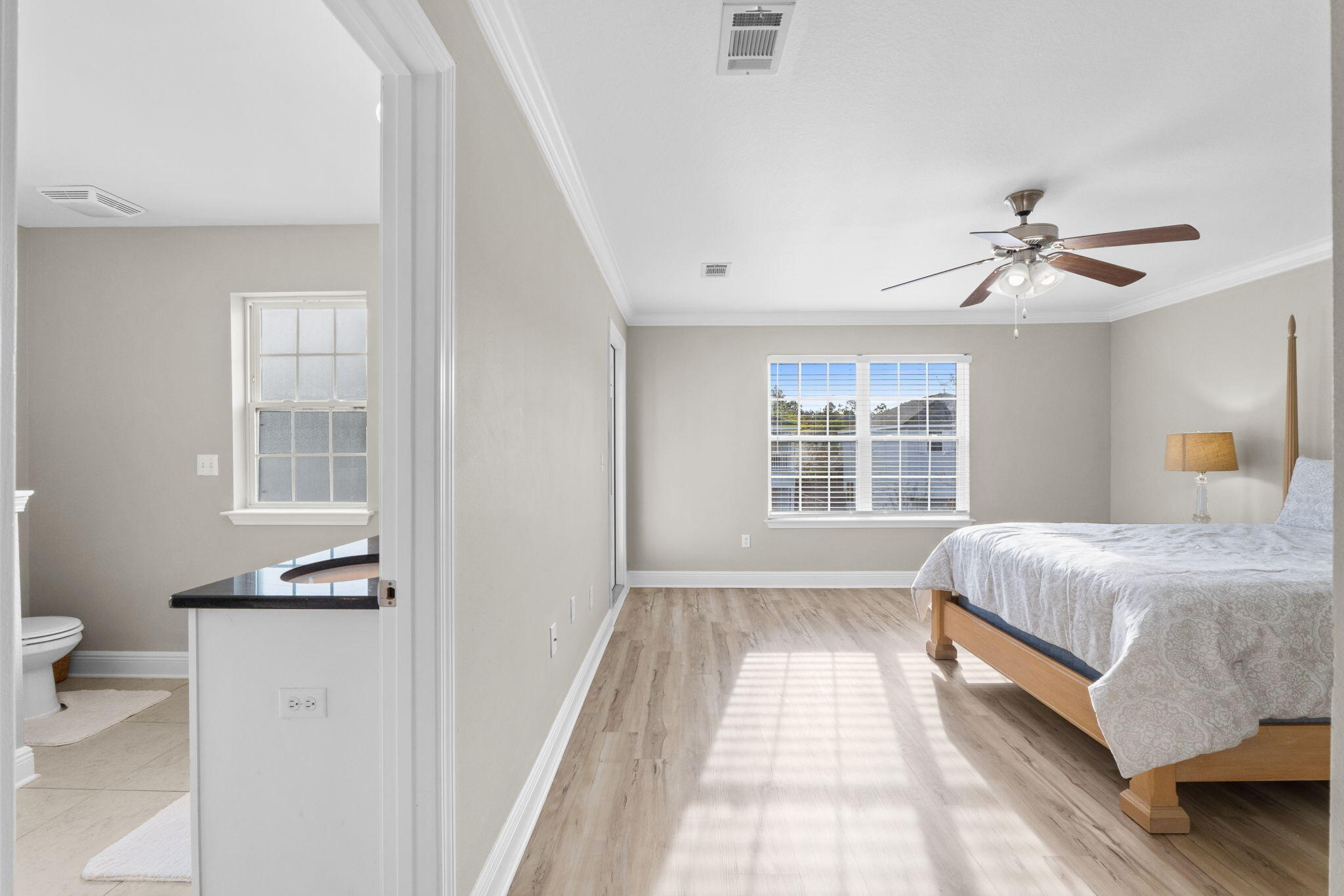 MOSAIC OAKS - Residential