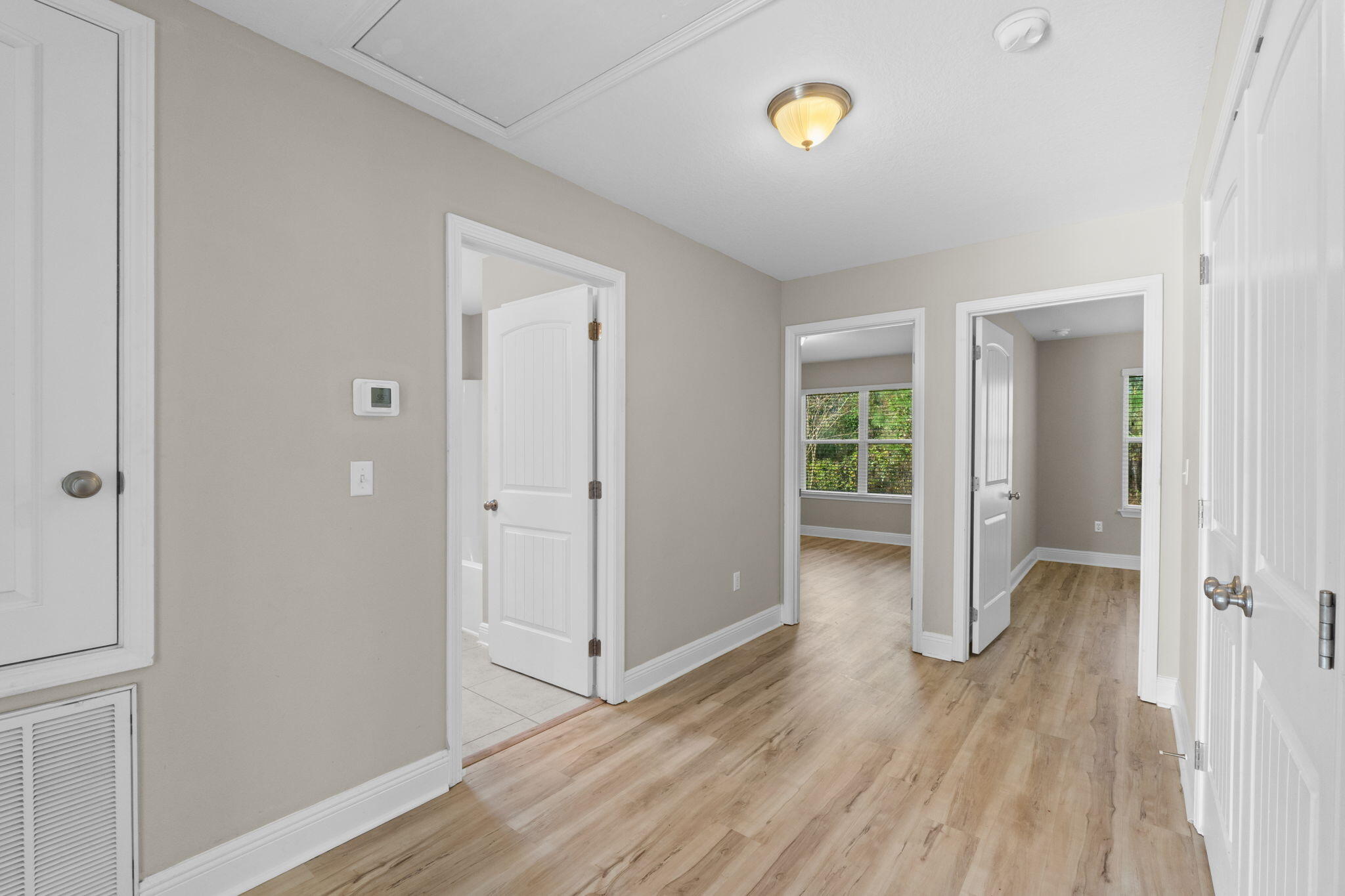 MOSAIC OAKS - Residential