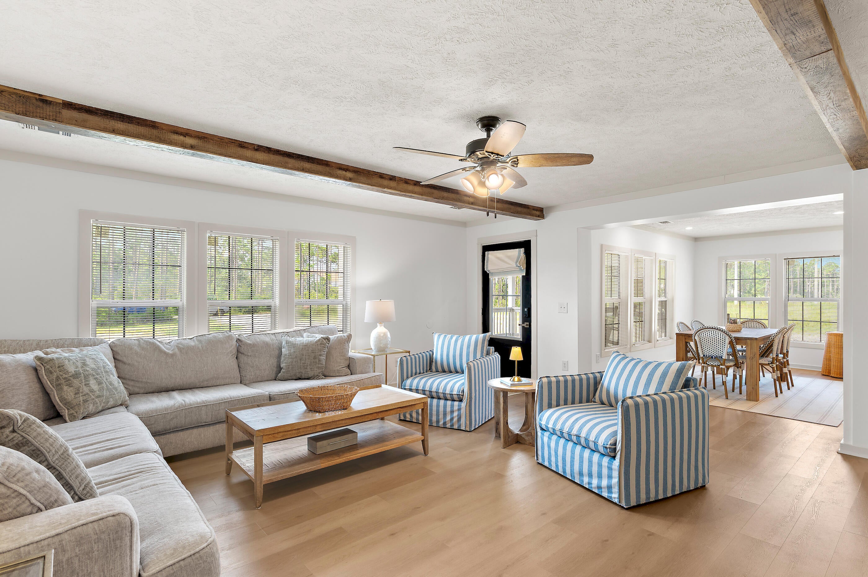 133 W Hewett Lodge Lane