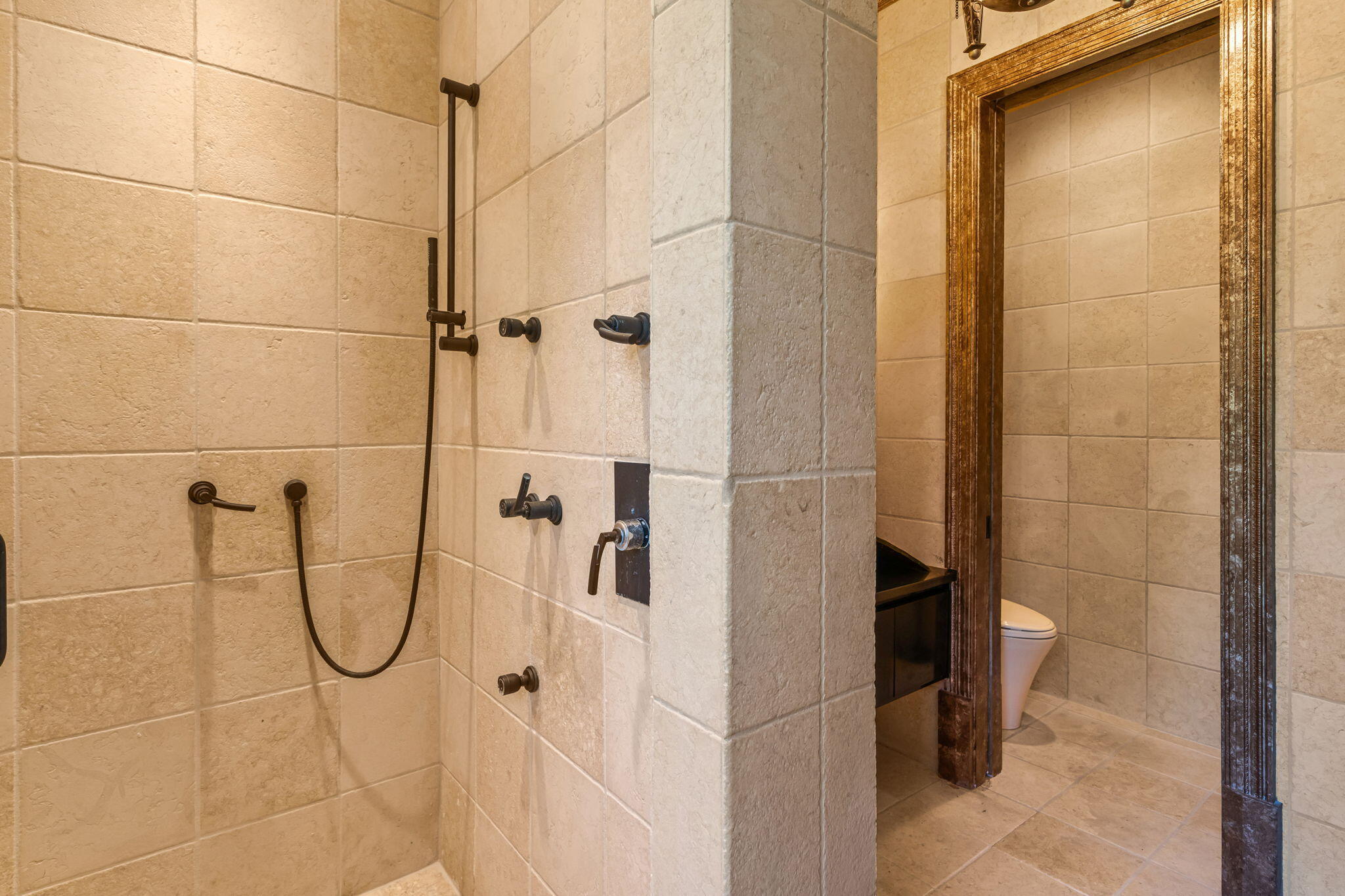 REGATTA BAY PH 1 - Residential