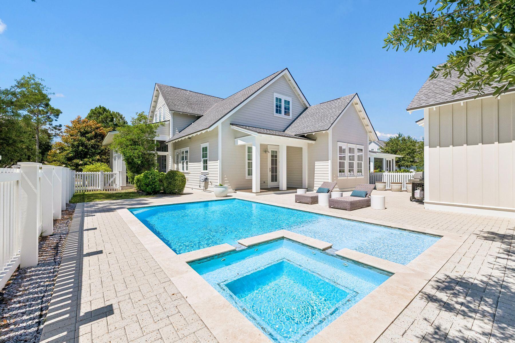WATERSOUND ORIGINS - Residential