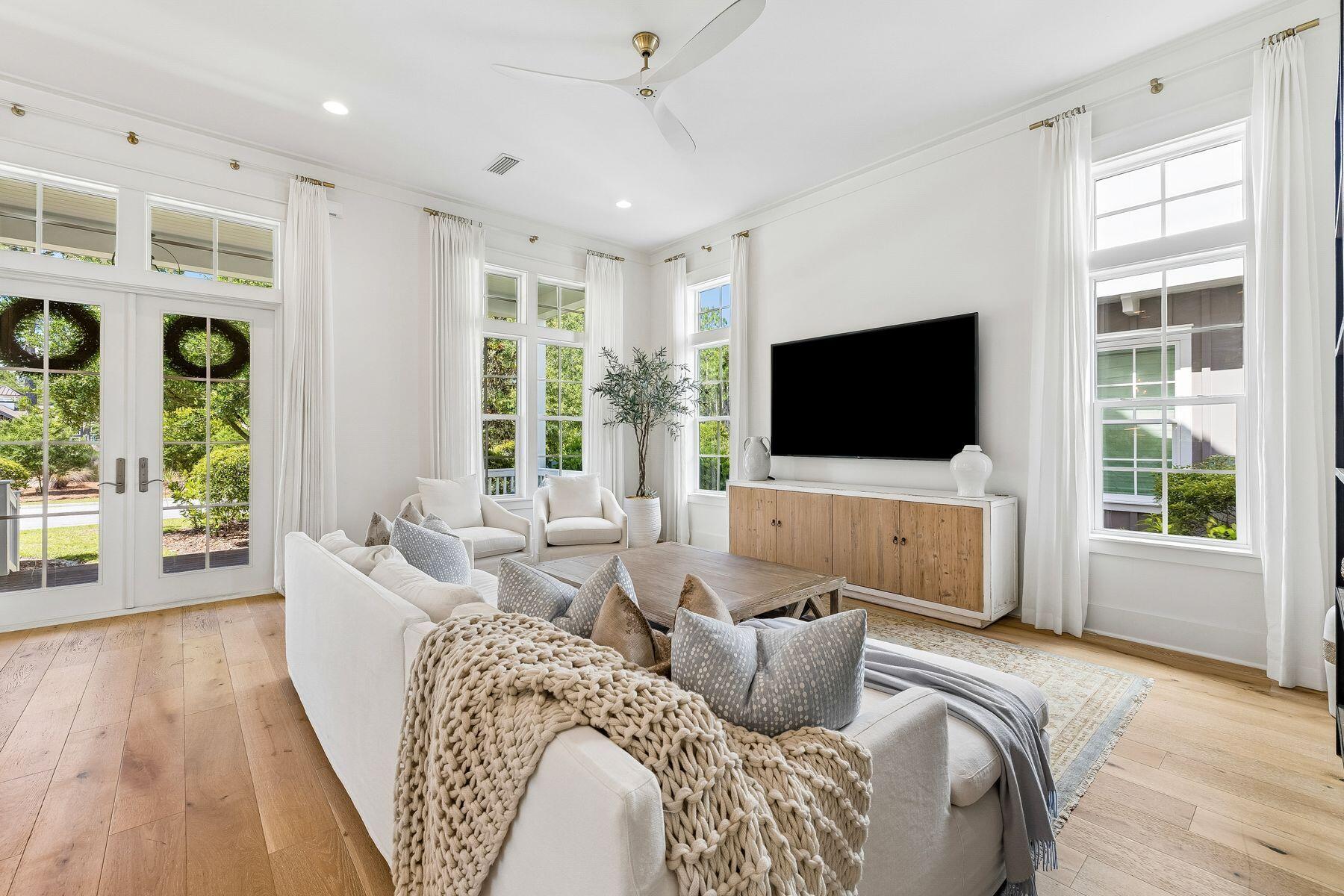 WATERSOUND ORIGINS - Residential