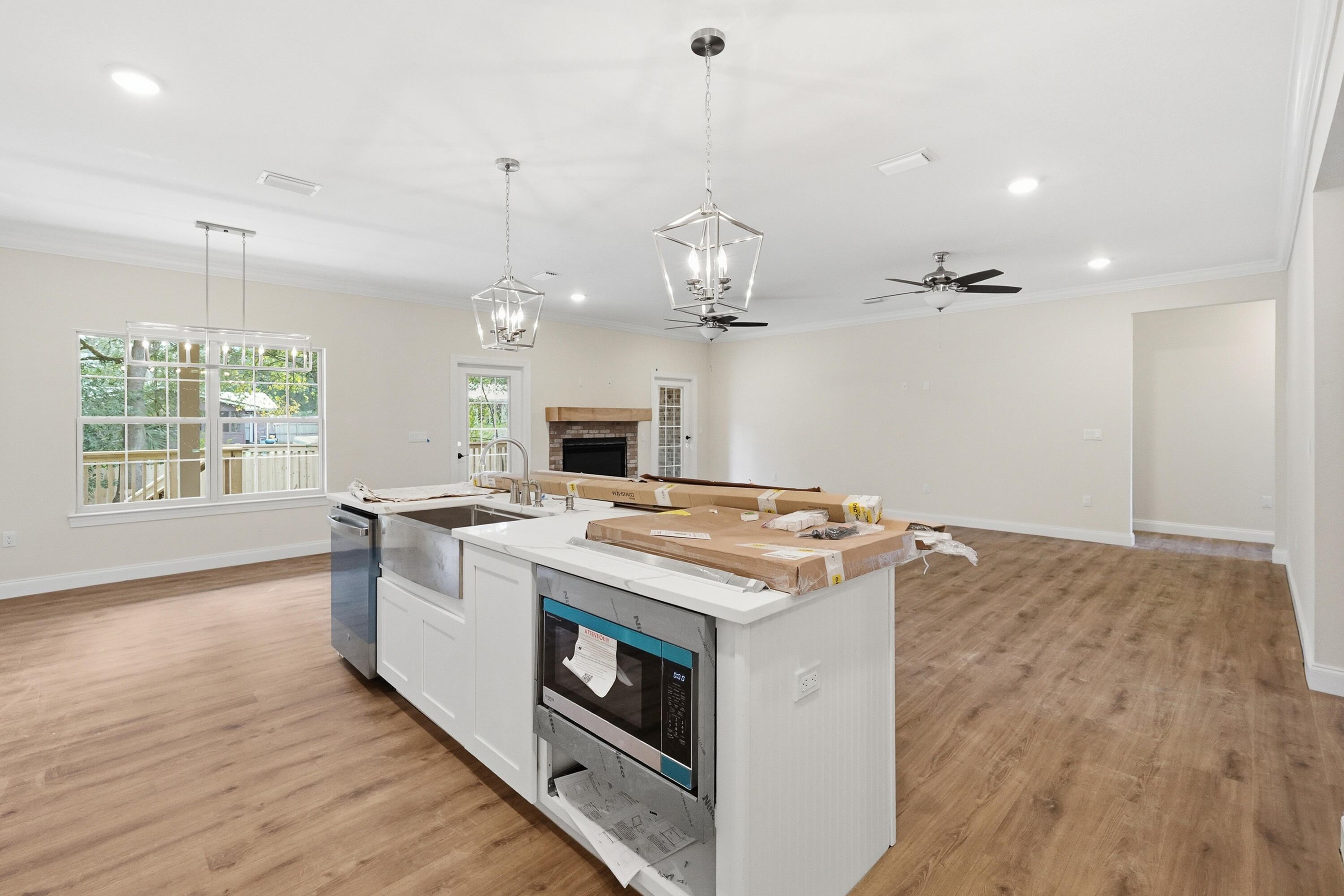 VALPARAISO PLAT #7 LOT 2 BLK 30 - Residential