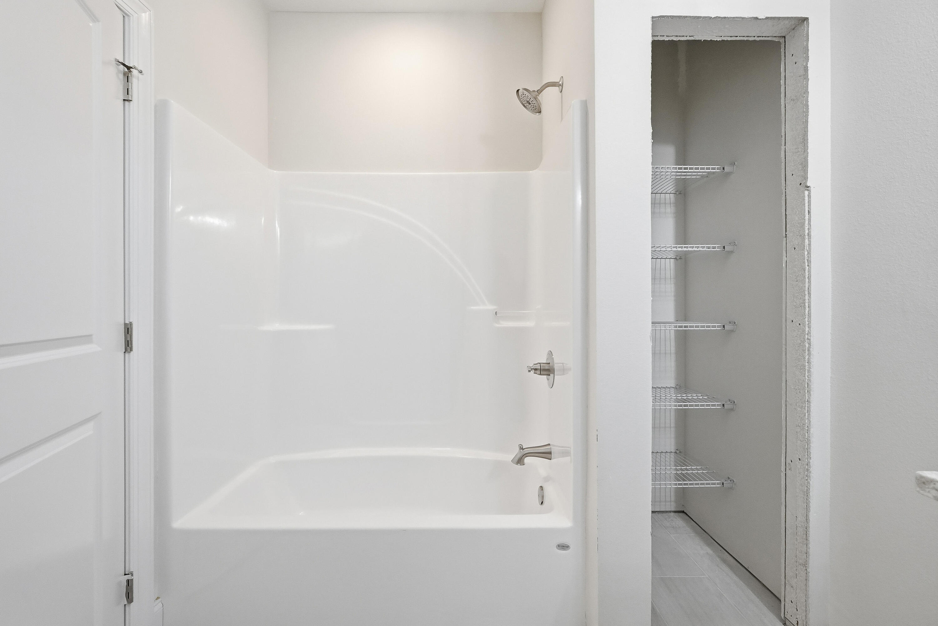 VALPARAISO PLAT #7 LOT 2 BLK 30 - Residential