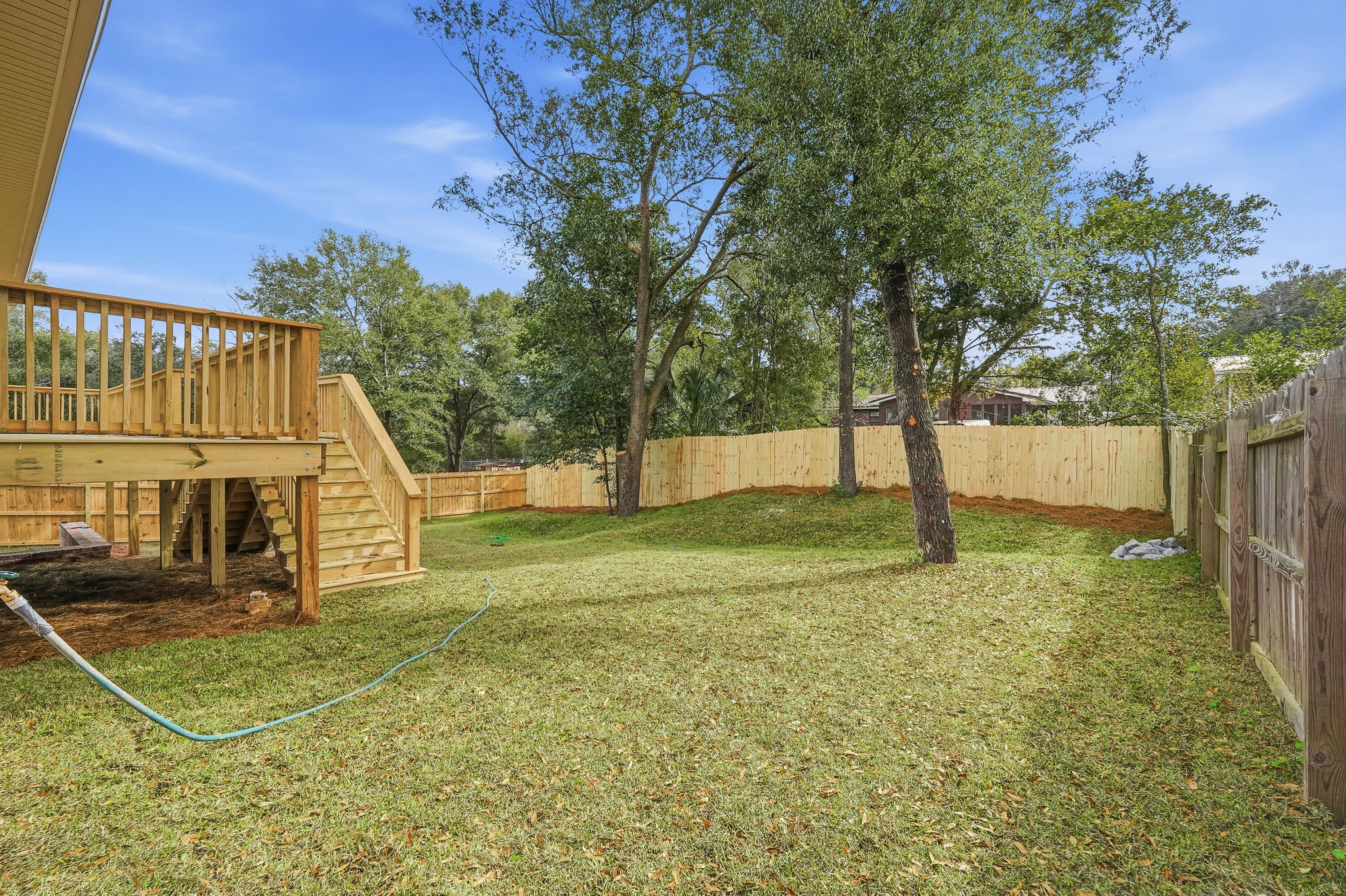 VALPARAISO PLAT #7 LOT 2 BLK 30 - Residential