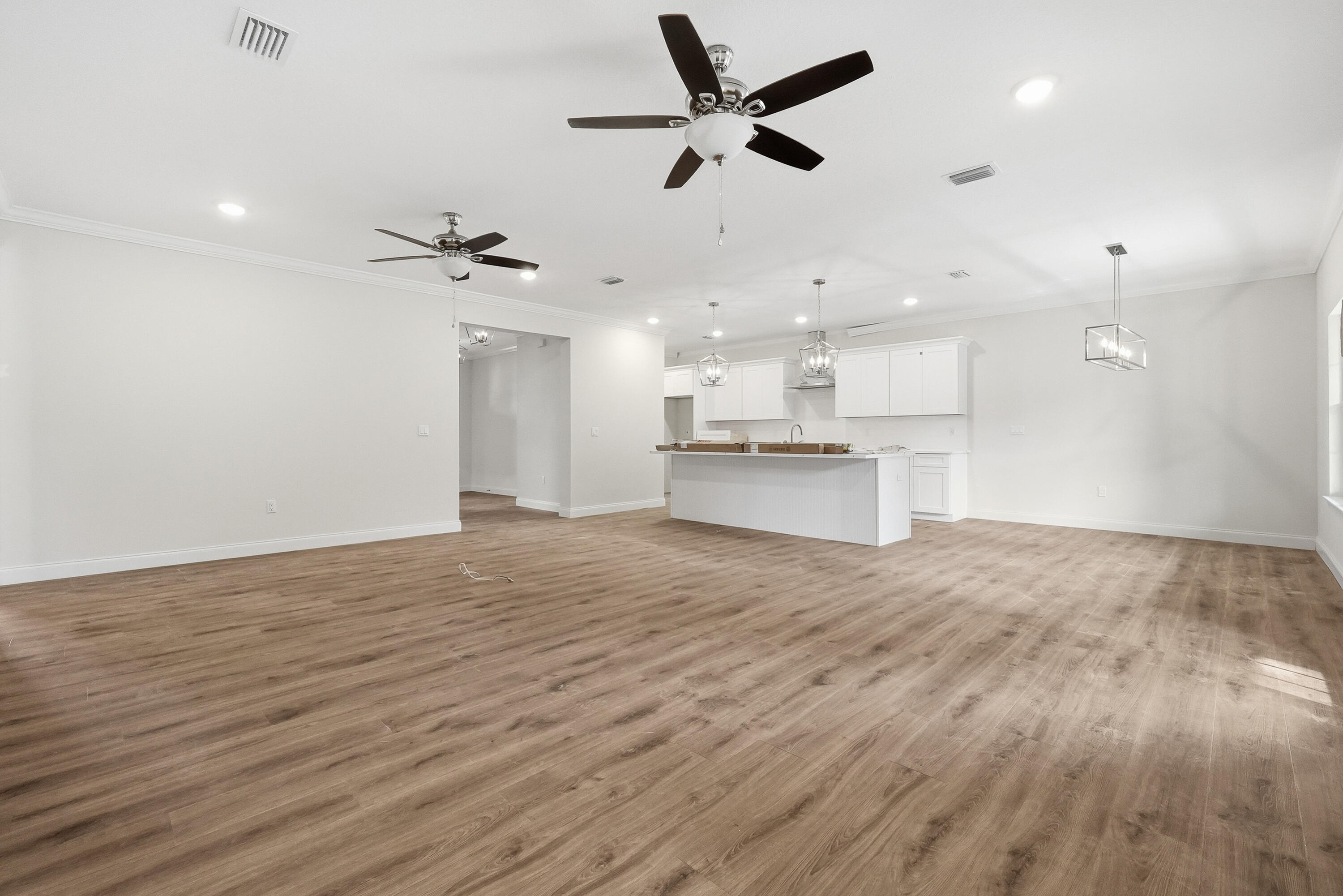 VALPARAISO PLAT #7 LOT 2 BLK 30 - Residential