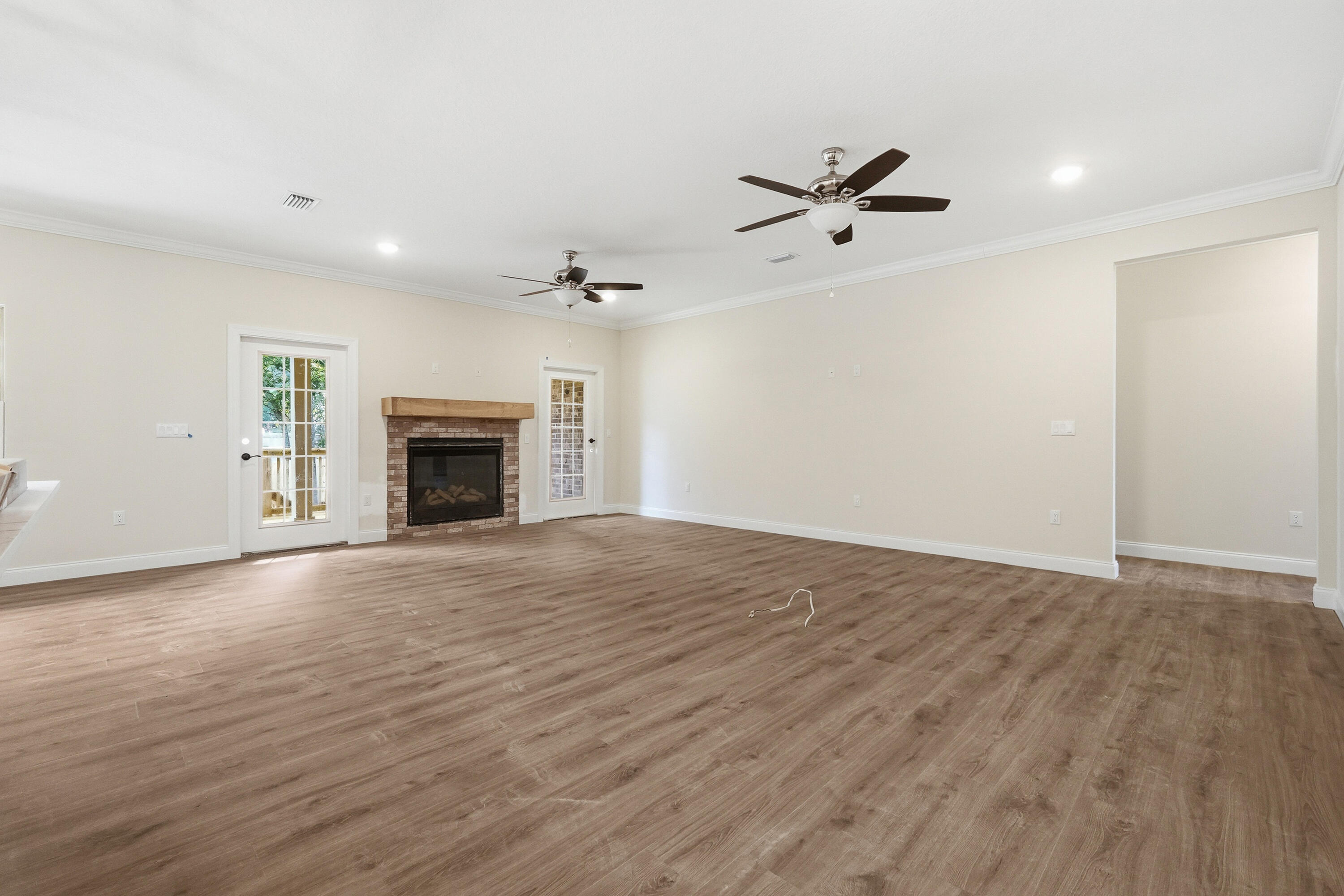 VALPARAISO PLAT #7 LOT 2 BLK 30 - Residential