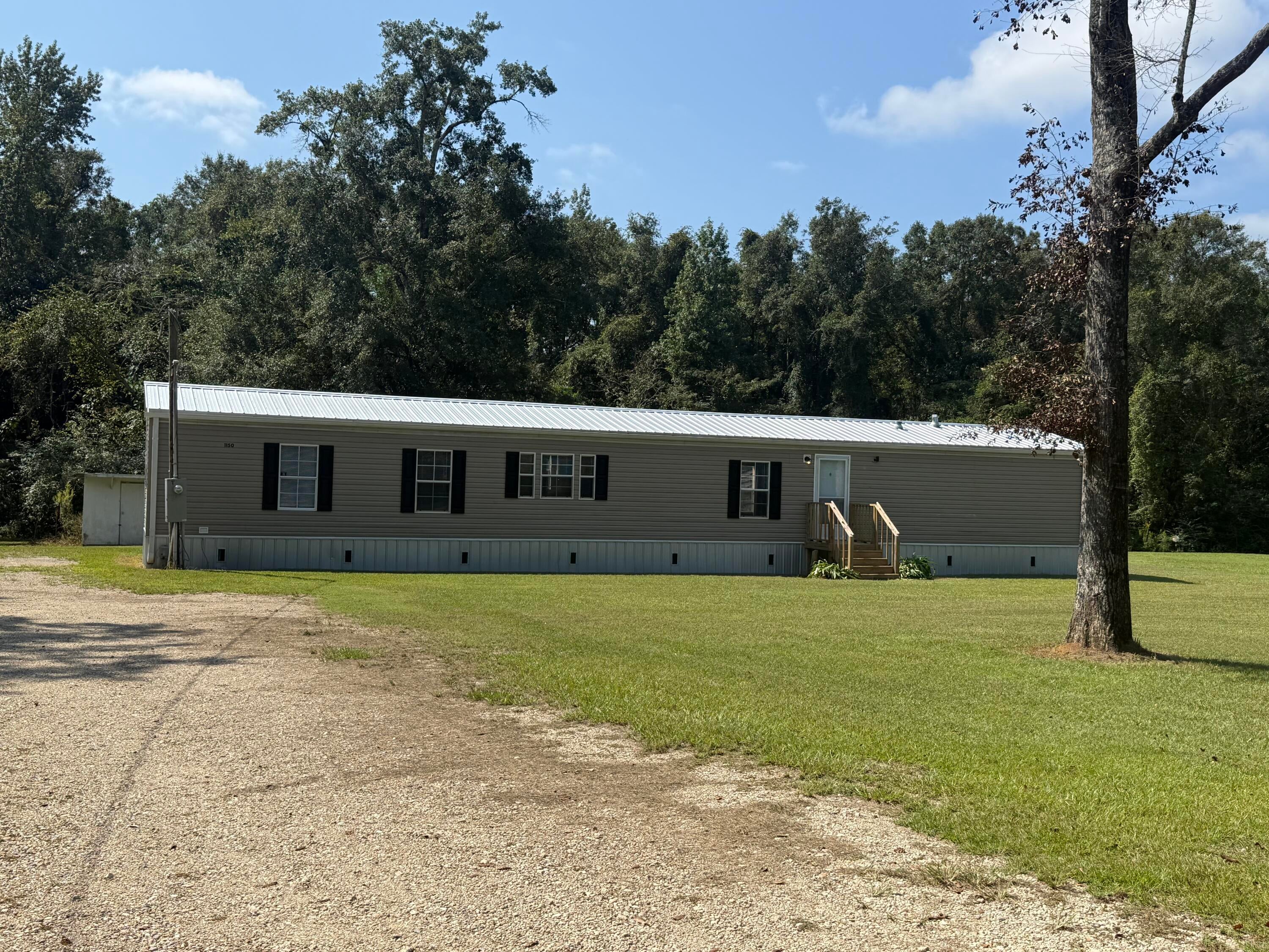1150 Reeves Road