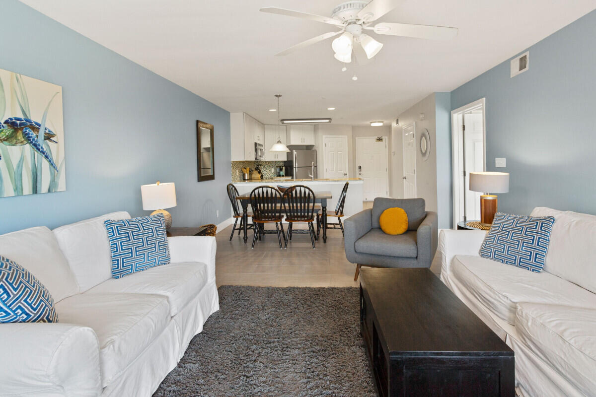 MARAVILLA CONDO 3 - Residential