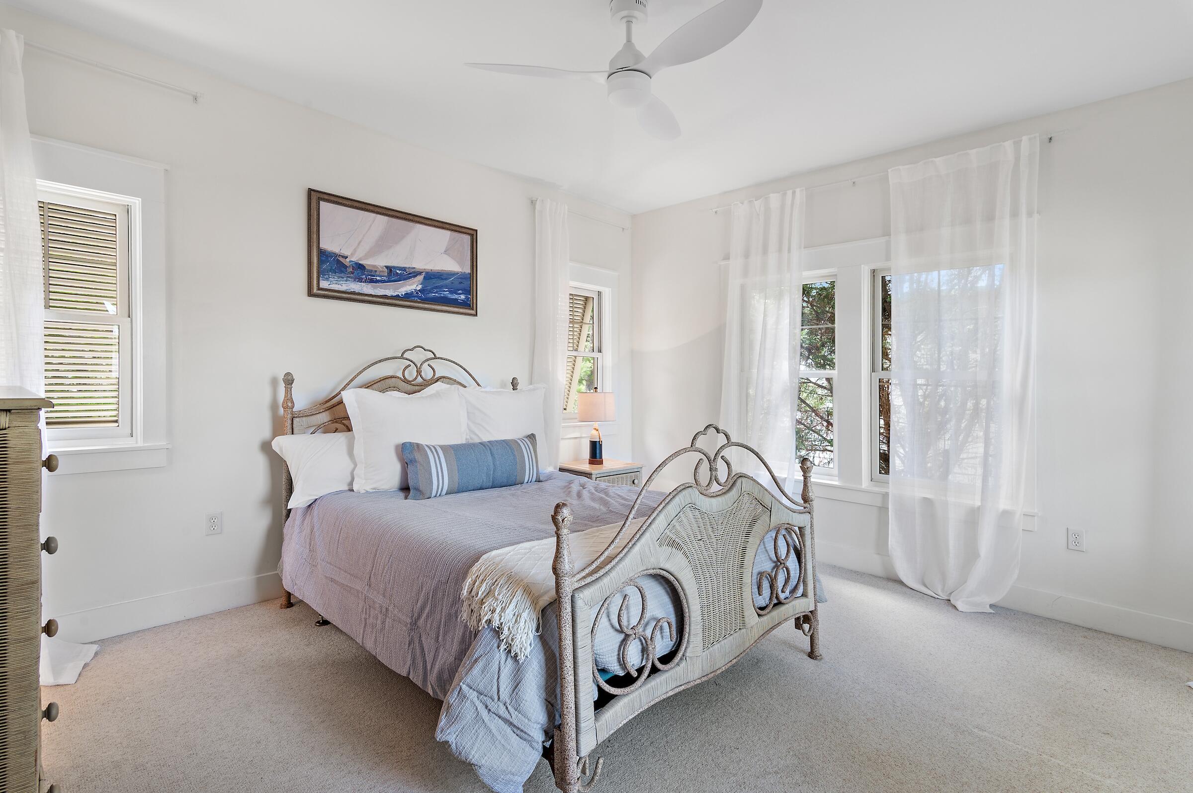 SUMMER RIDGE SOUTH - Residential