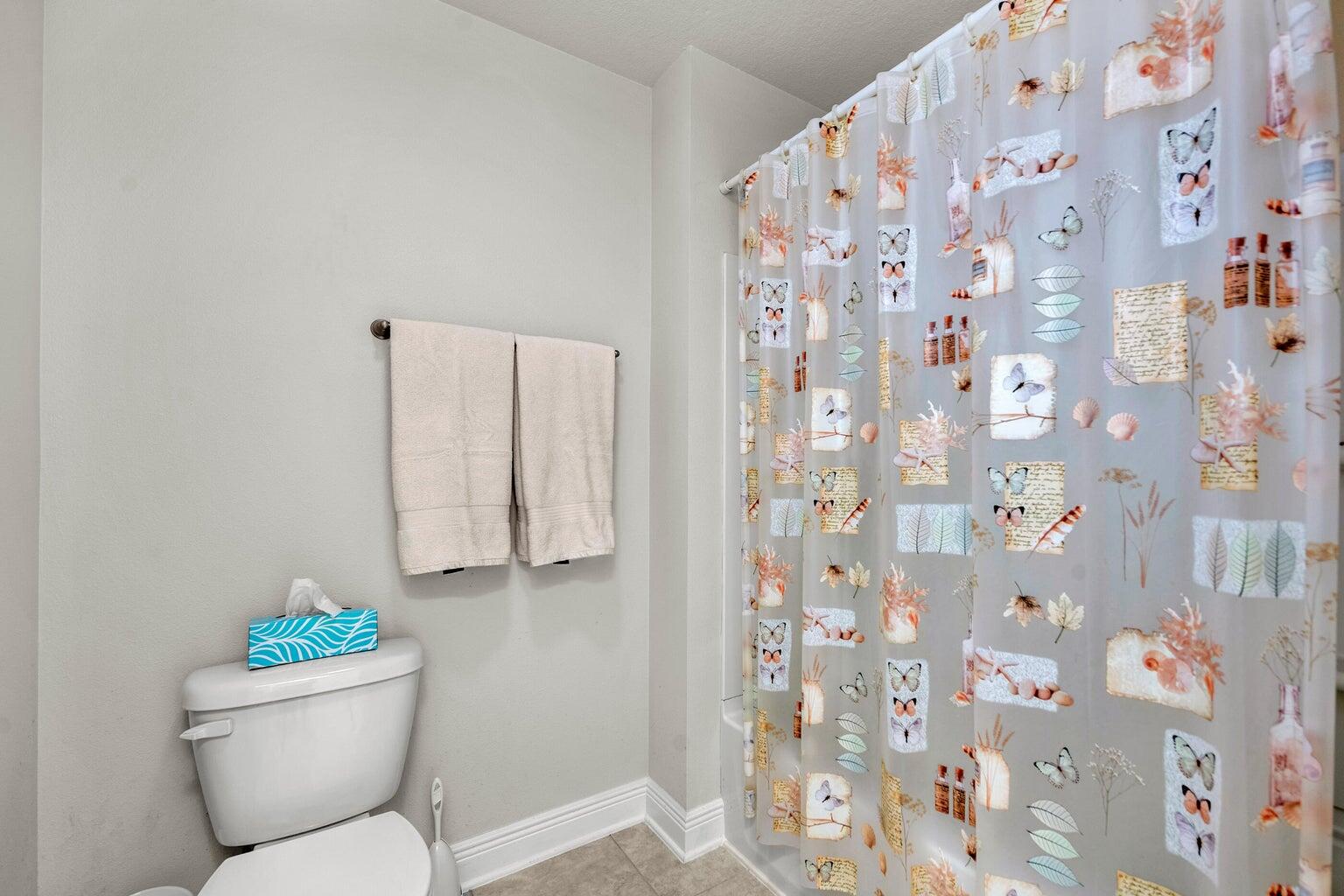 WATERFORD SOUND - Residential