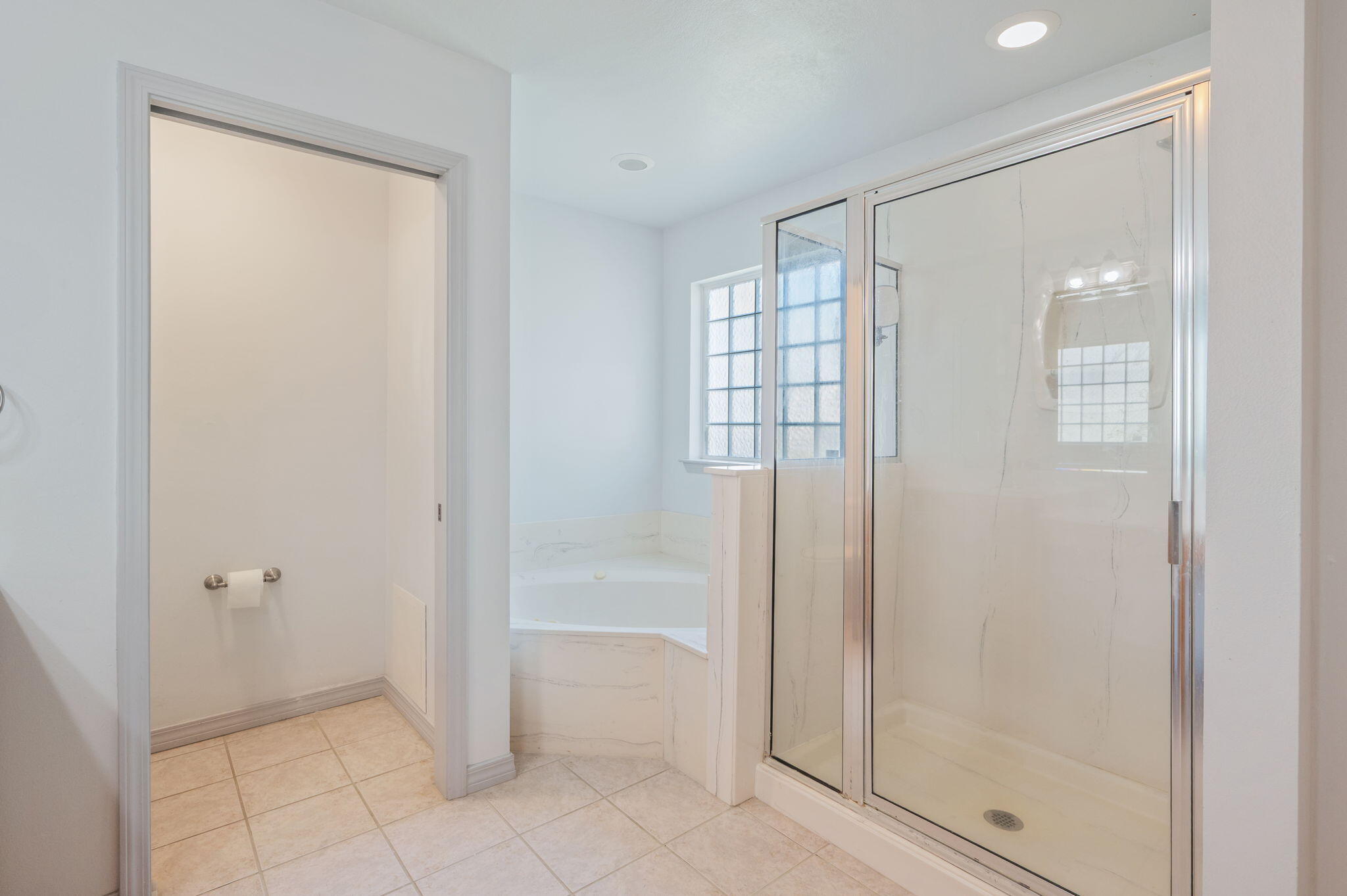SUMMER PLACE ESTATES - Residential