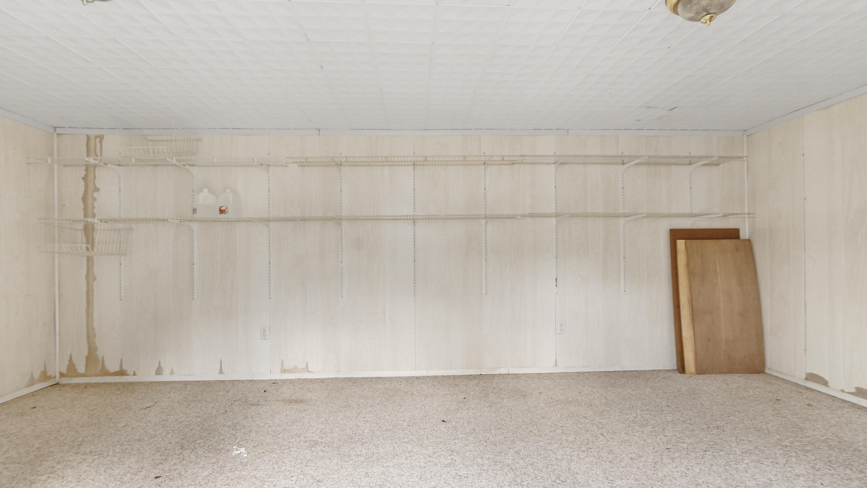 METES & BOUNDS - Residential