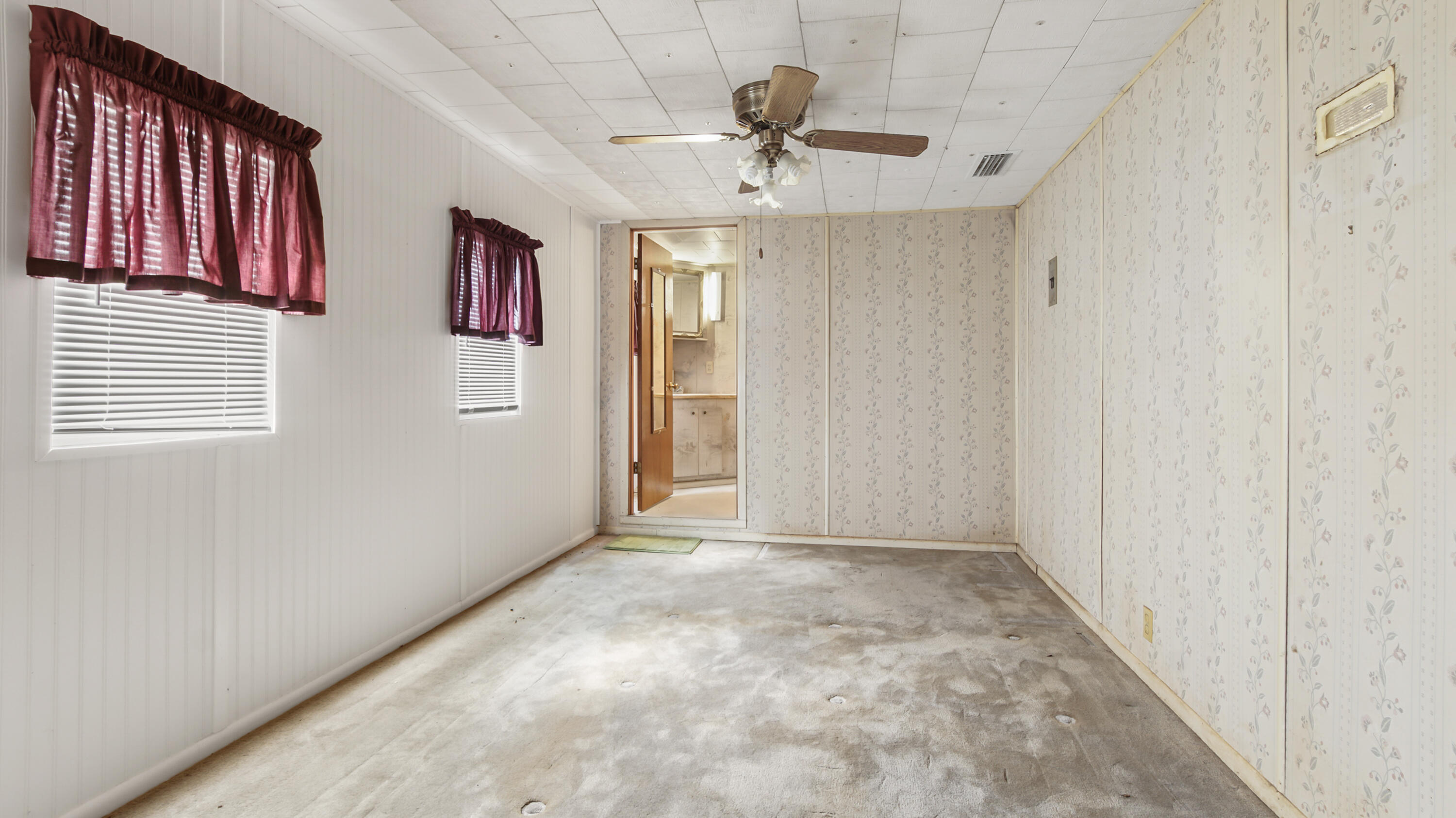 METES & BOUNDS - Residential