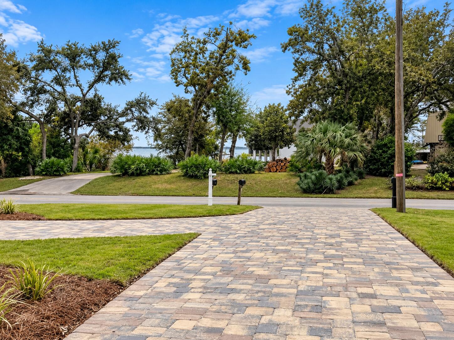 28 B Meigs Drive