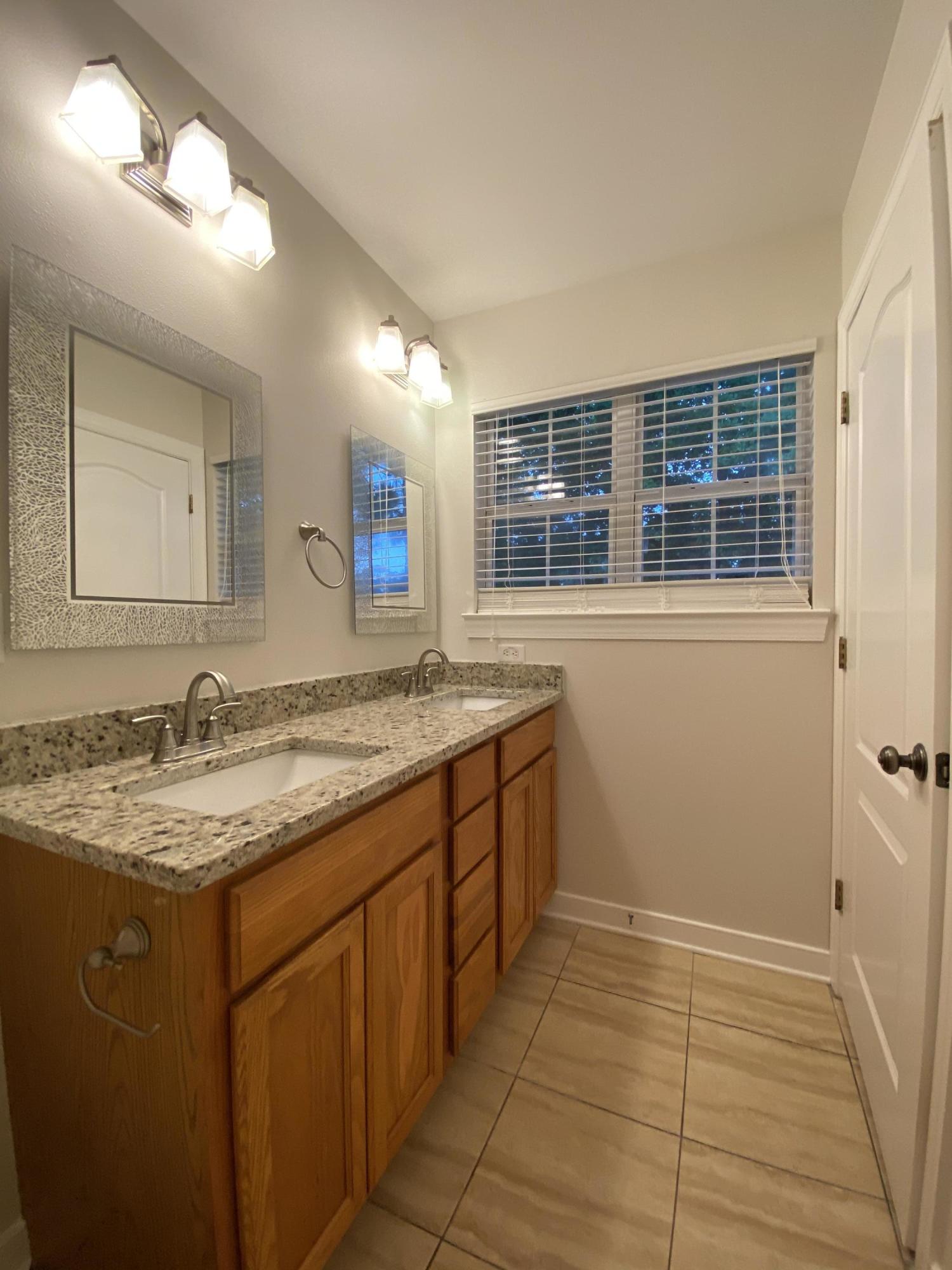 TWIN LAKES TOWNHOMES PH 2 - Residential Lease