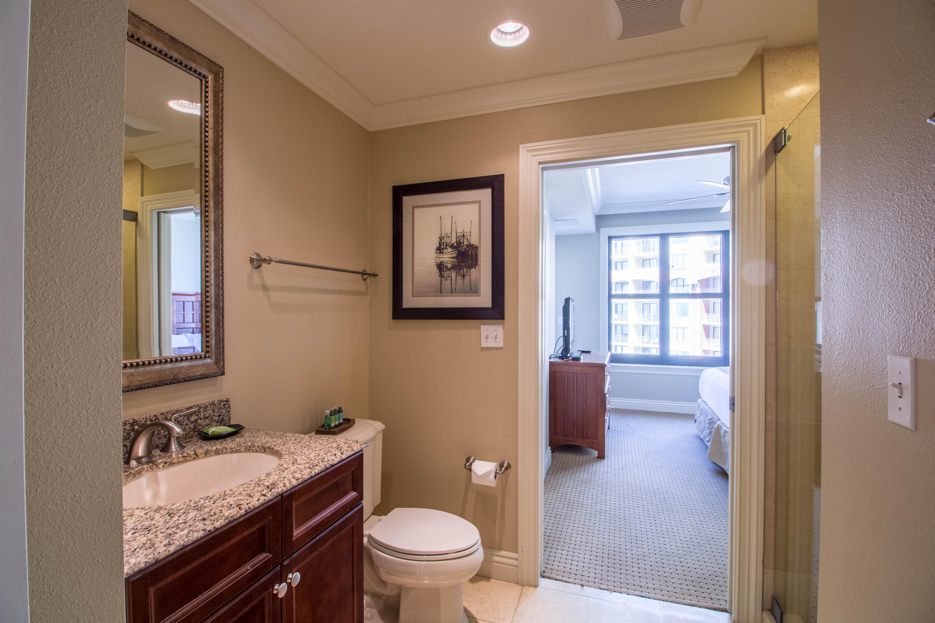 EMERALD GRANDE - Residential