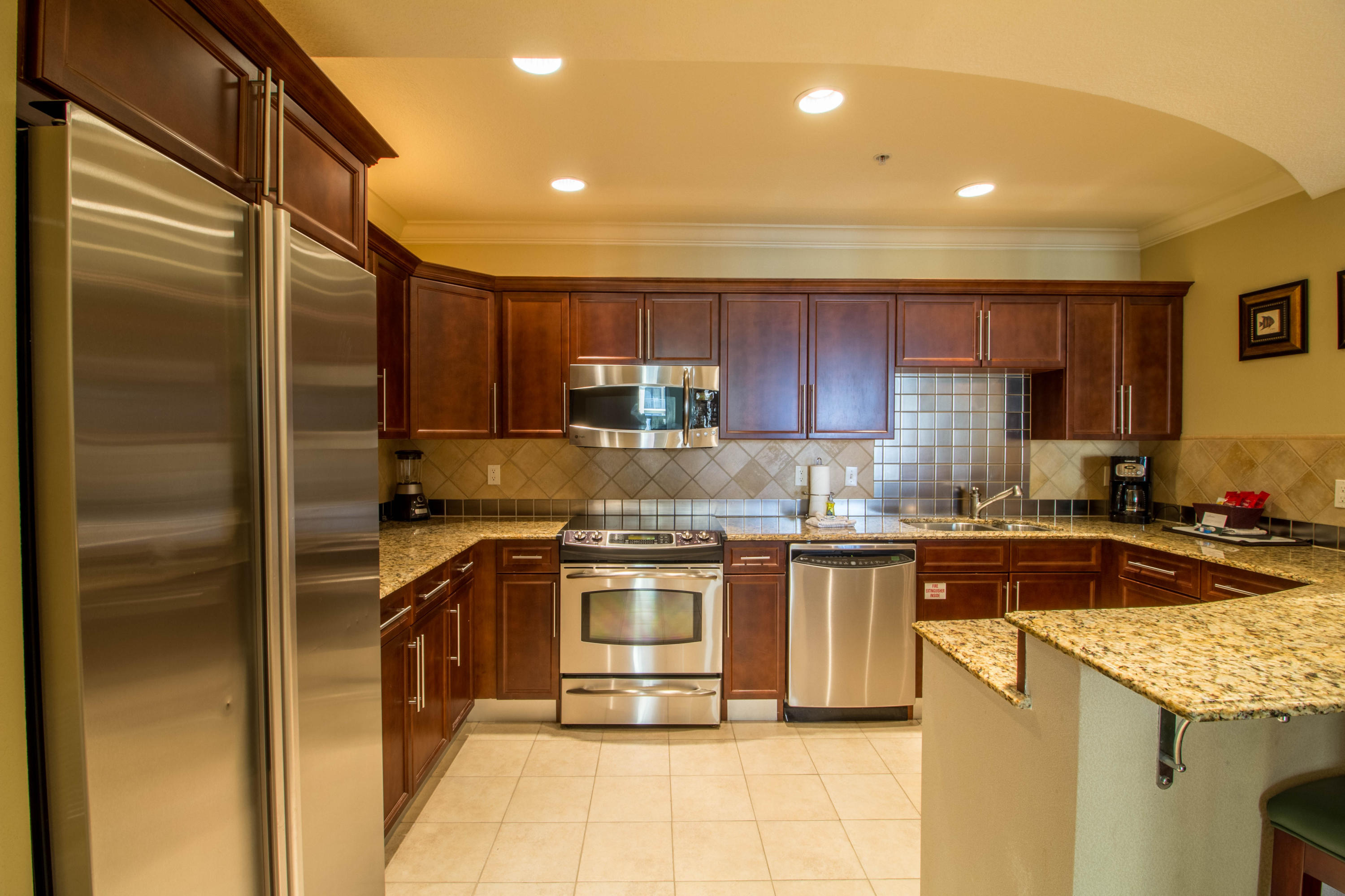 EMERALD GRANDE - Residential