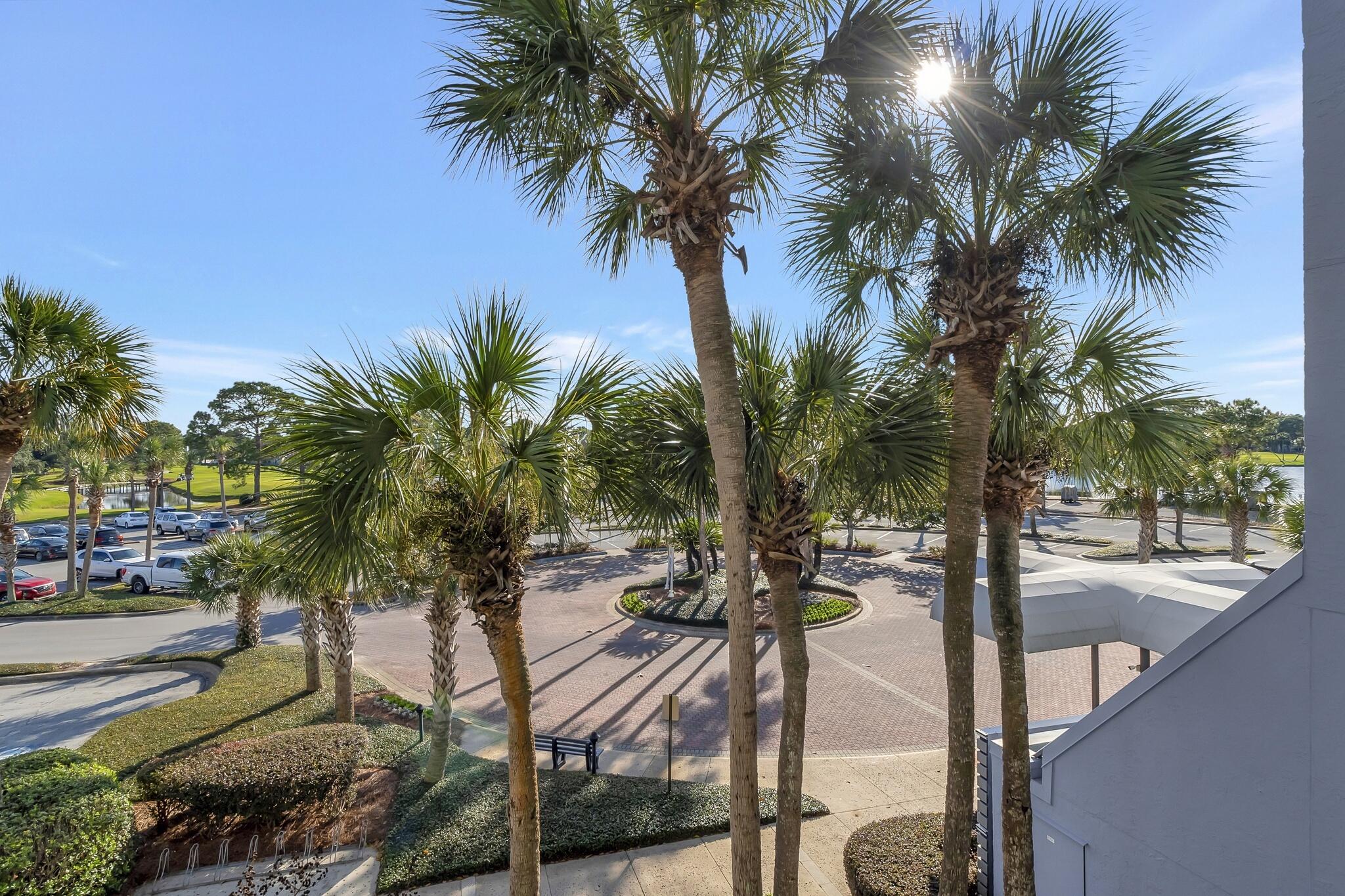 BAYSIDE CONDO SANDESTIN - Residential