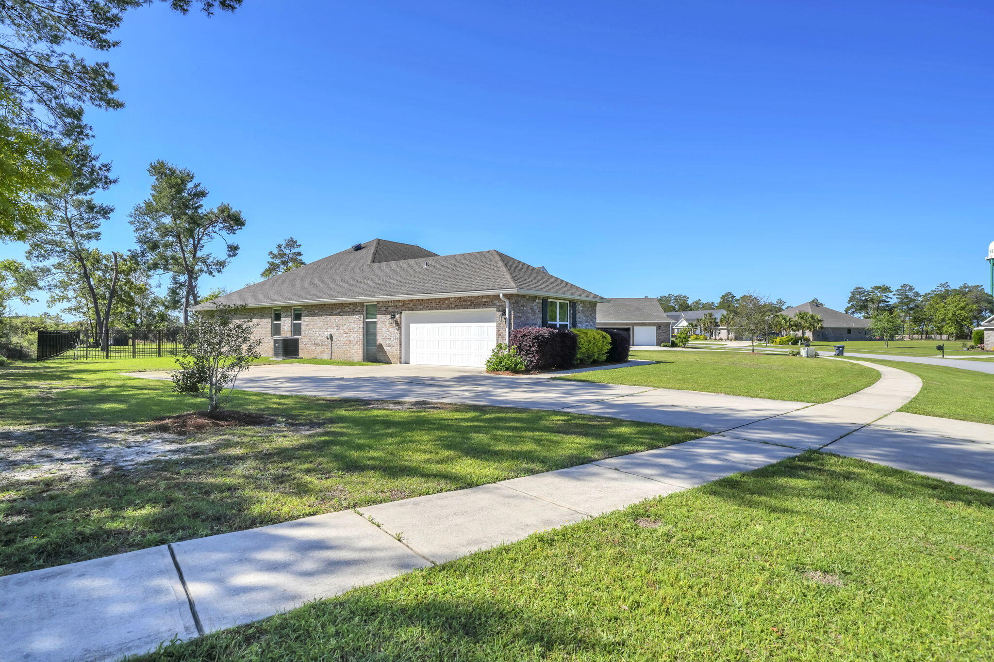 WINDSWEPT ESTATES - Residential