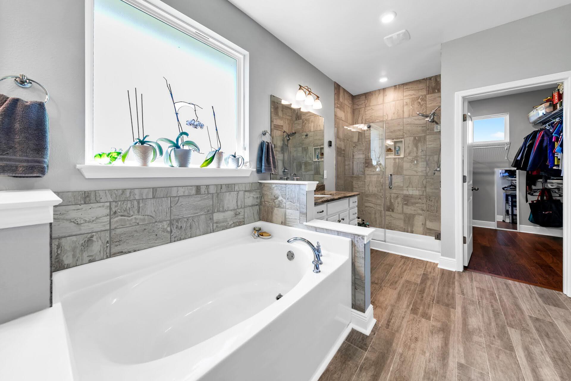 WINDSWEPT ESTATES - Residential