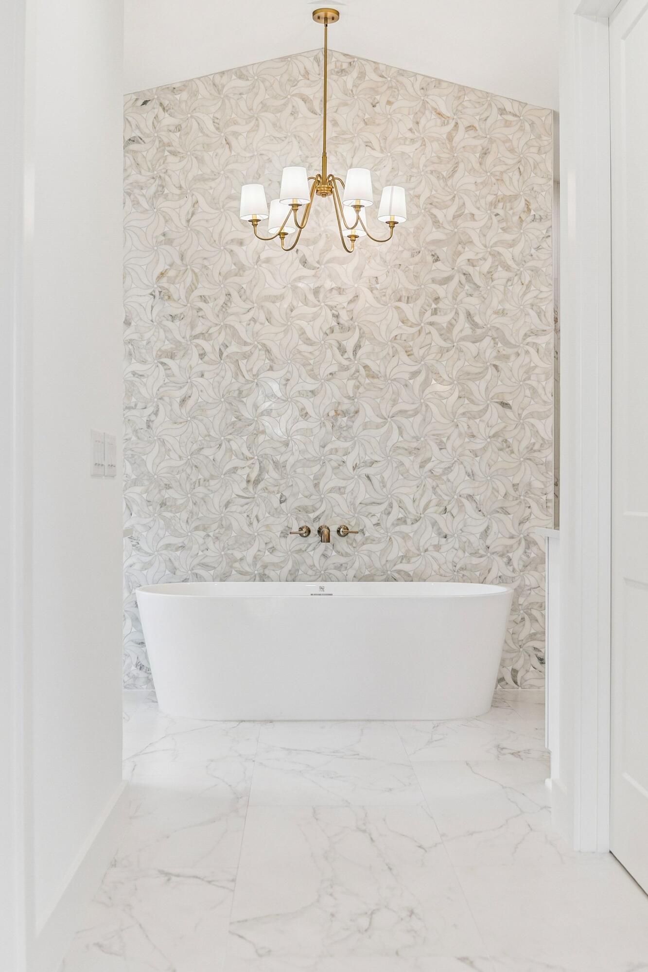 GULF SHORE MANOR - Residential