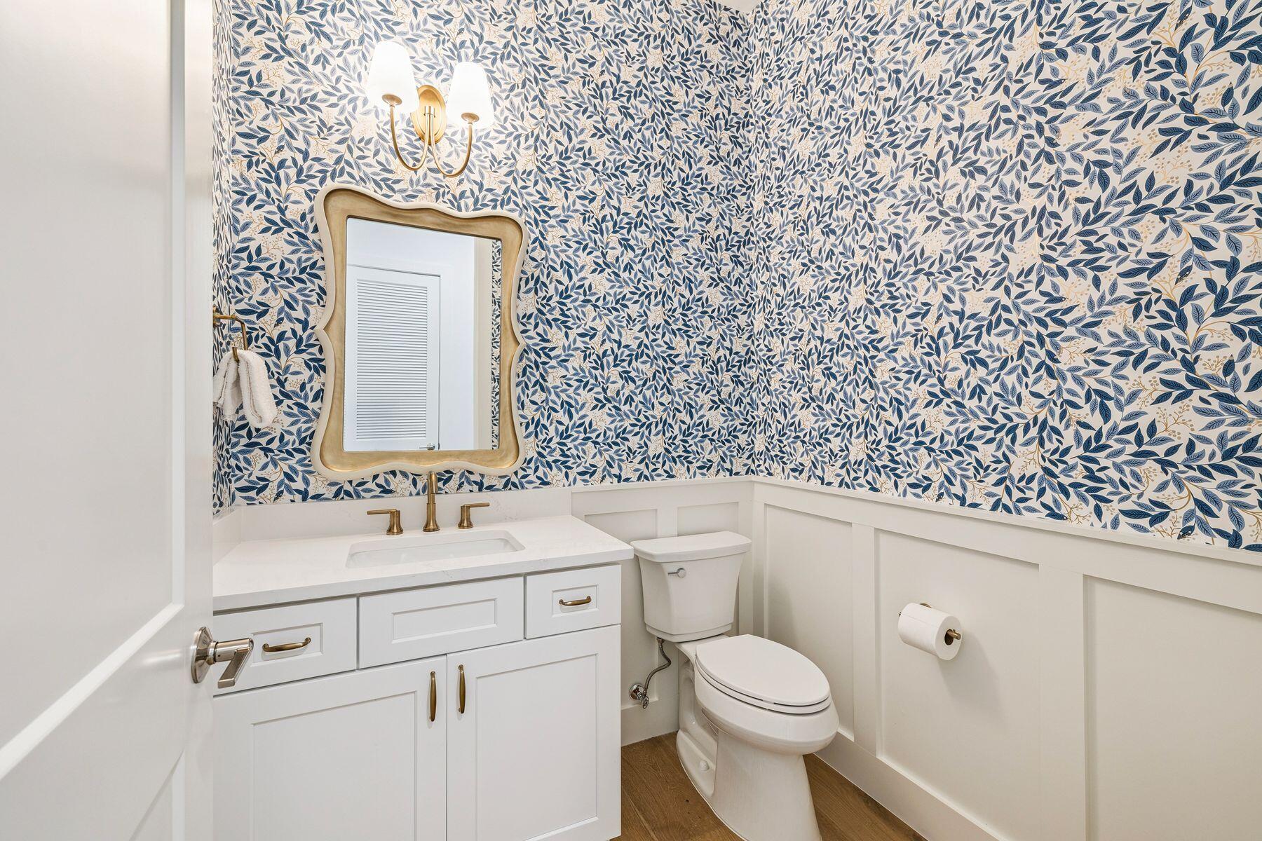 GULF SHORE MANOR - Residential