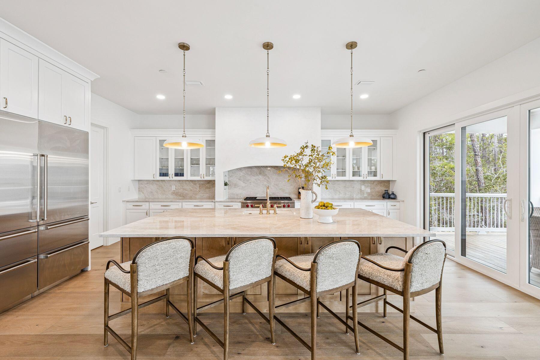 GULF SHORE MANOR - Residential