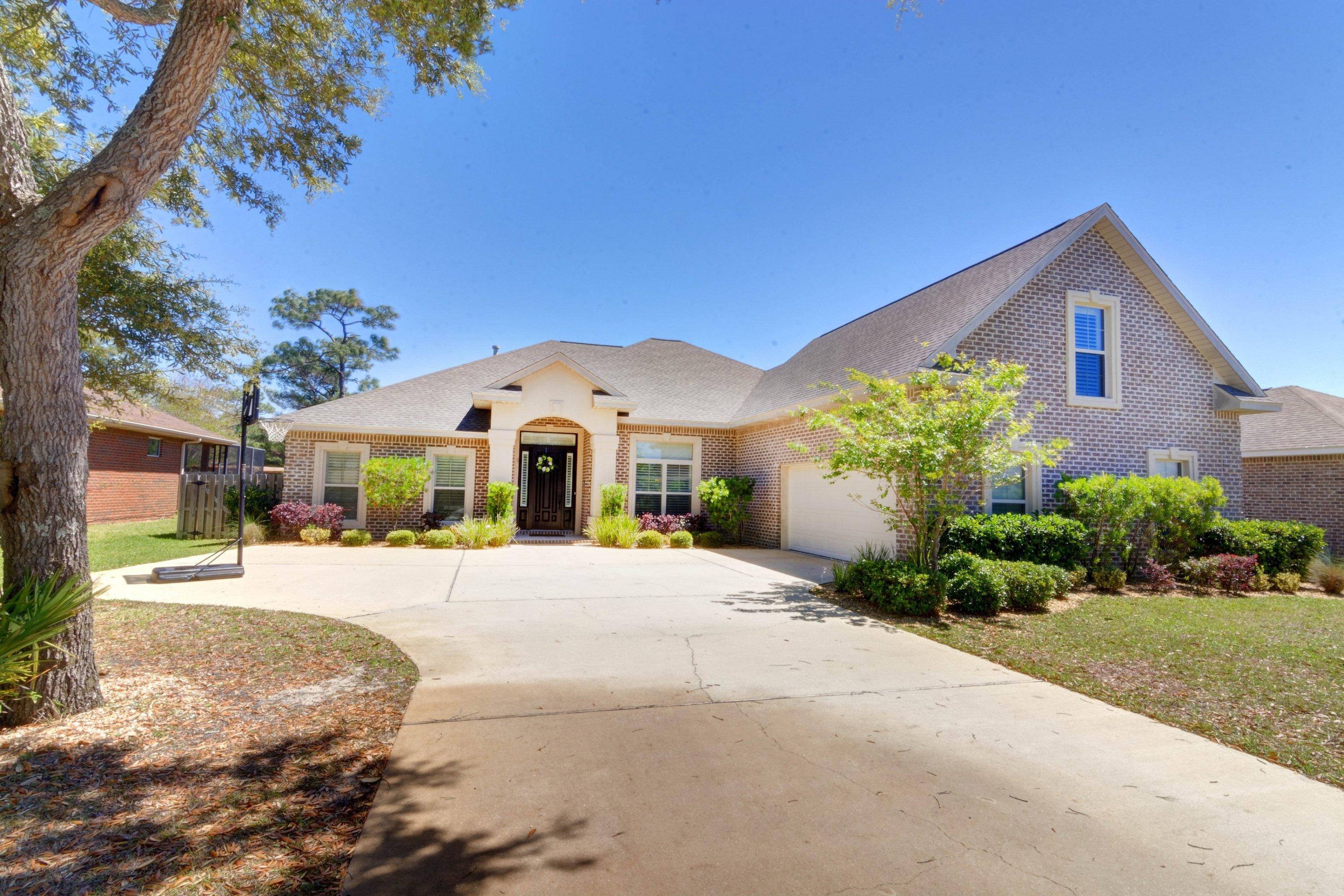 HERITAGE PARK - Residential