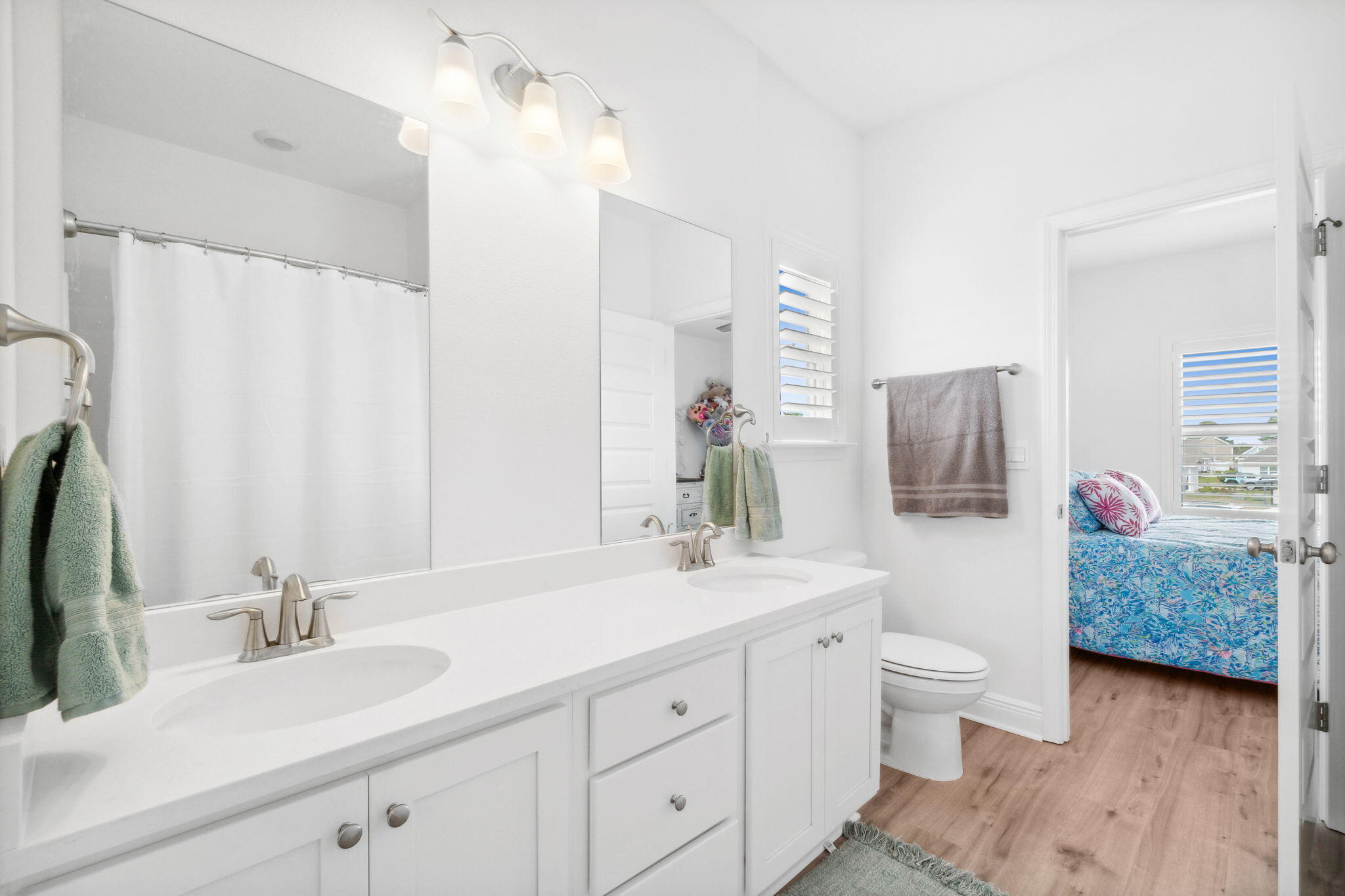 Treasure Trove - Residential Lease