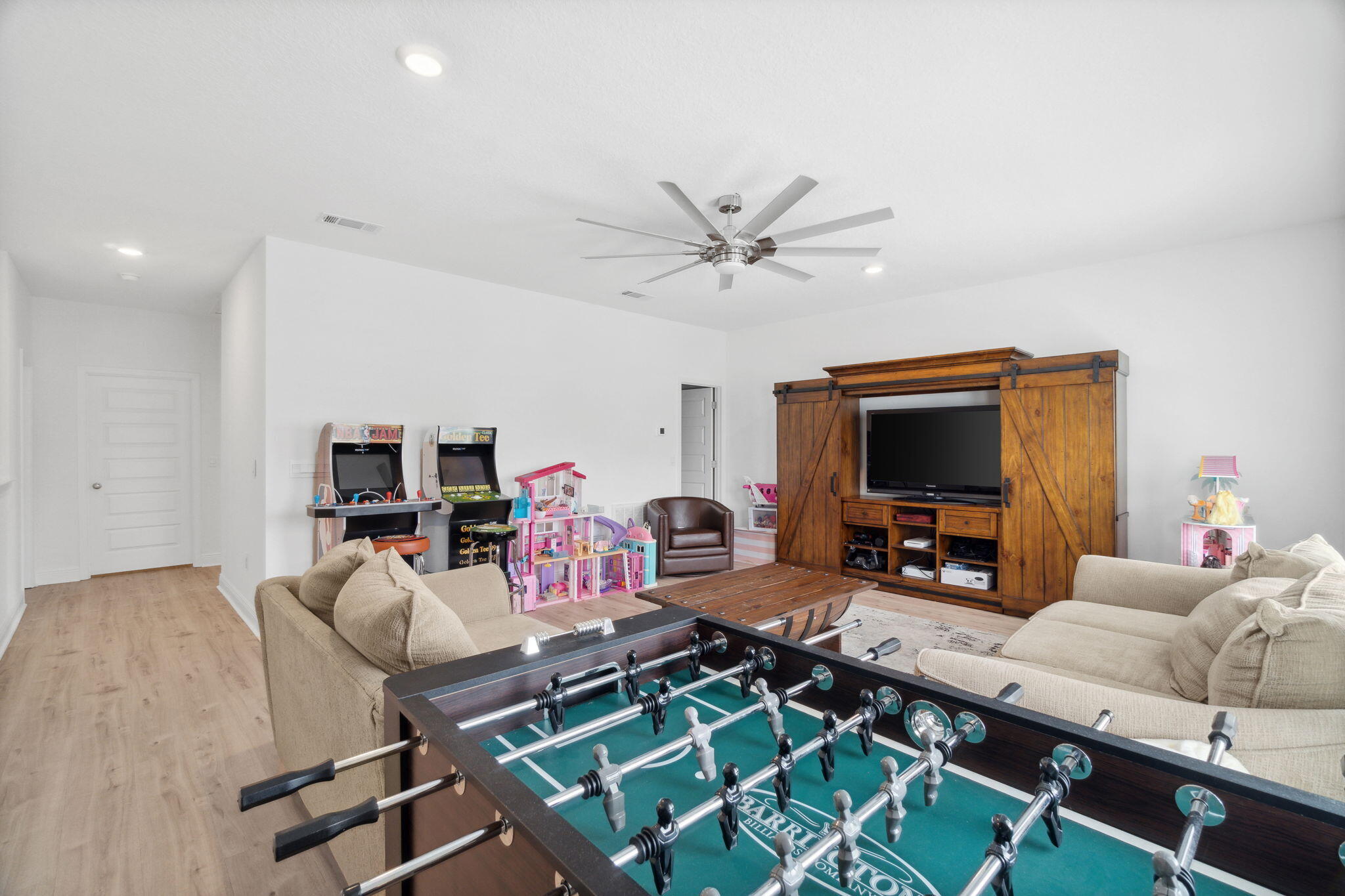 Treasure Trove - Residential Lease