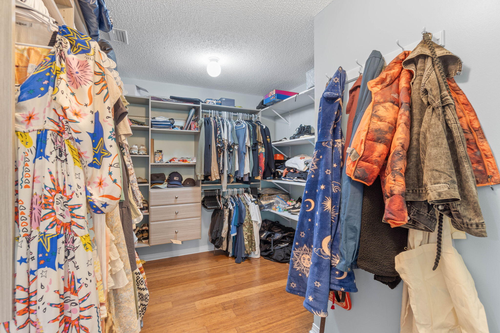 ROCKY BAYOU ESTATES 01 - Residential