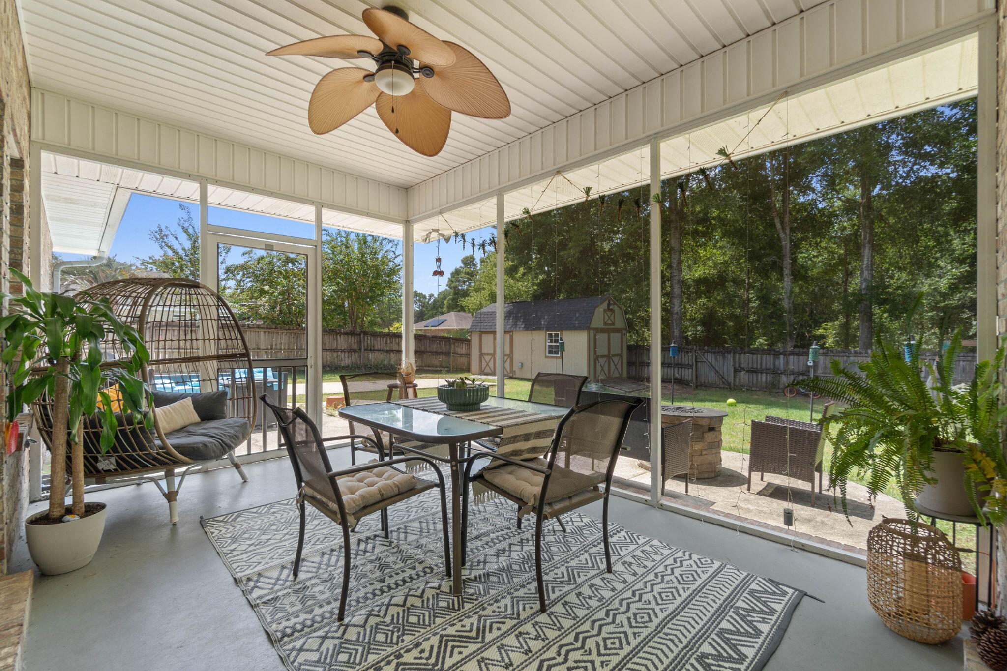 ROCKY BAYOU ESTATES 01 - Residential