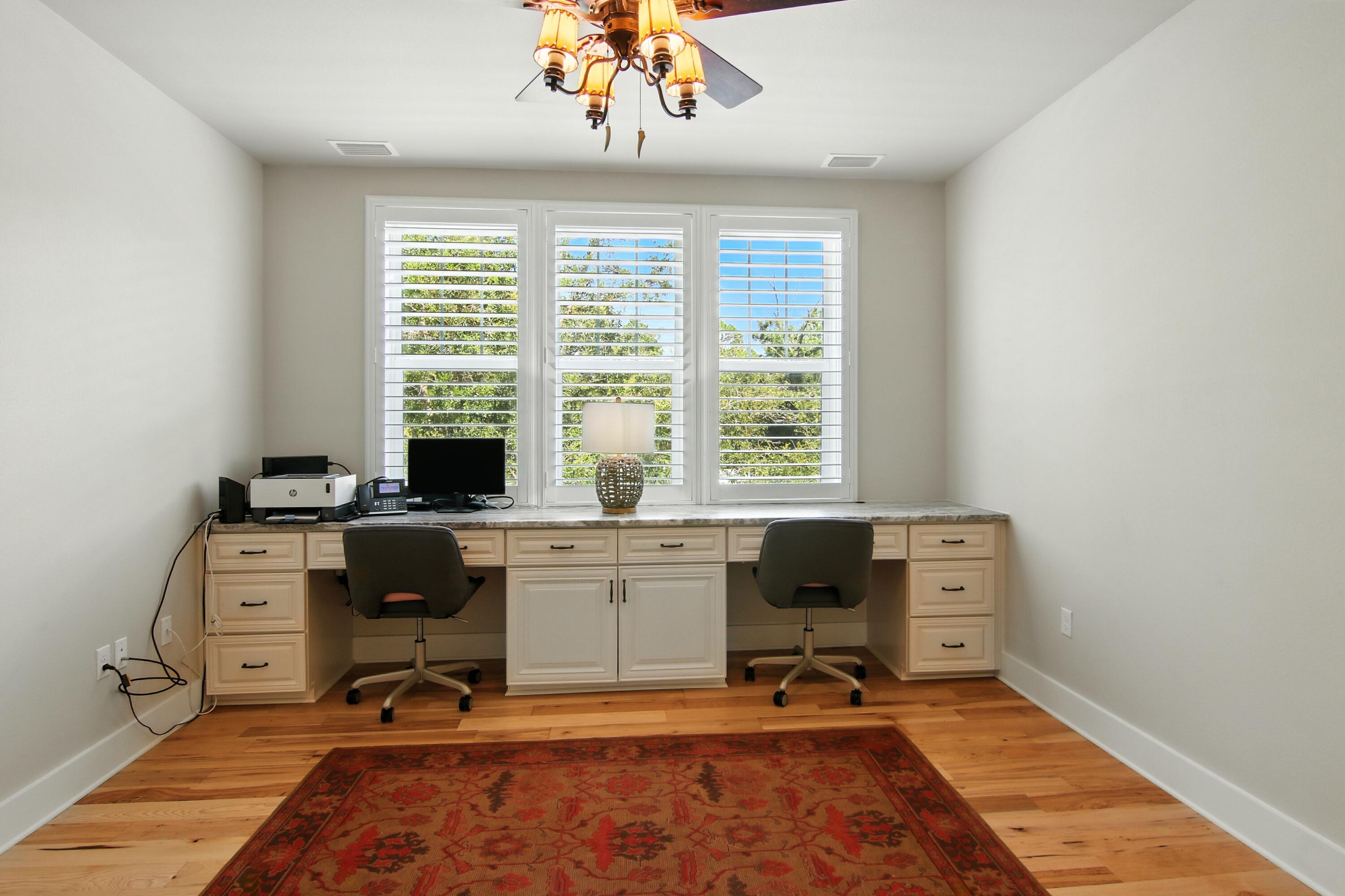 TWIN OAKS 1ST ADDN - Residential