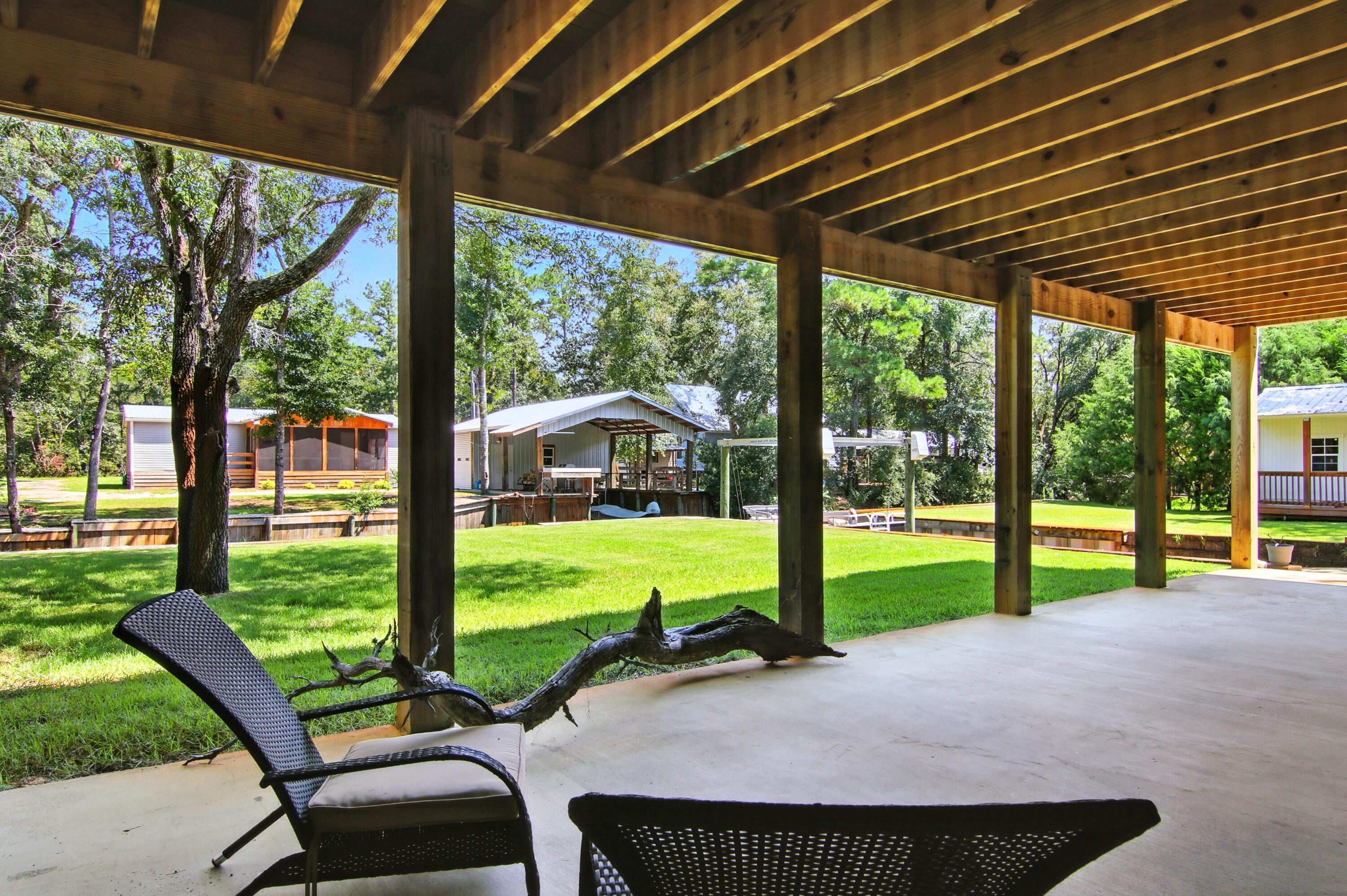 TWIN OAKS 1ST ADDN - Residential