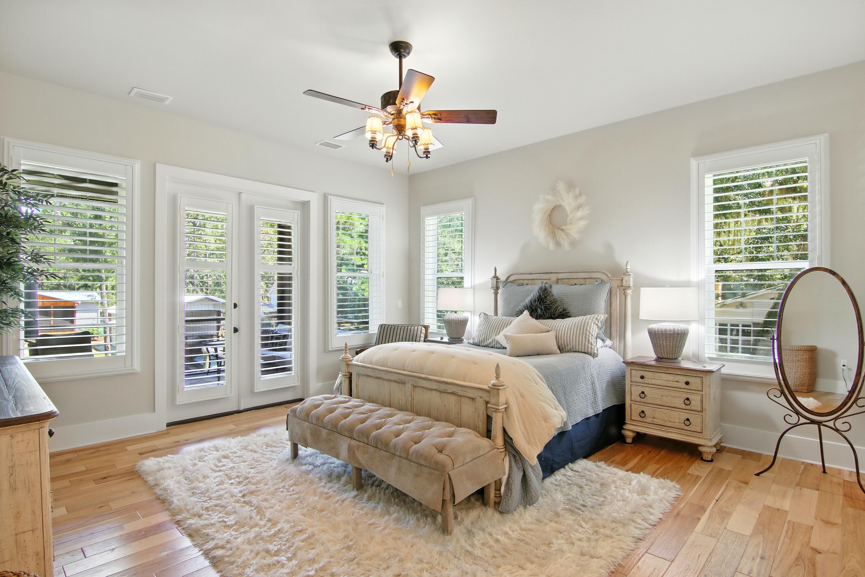 TWIN OAKS 1ST ADDN - Residential