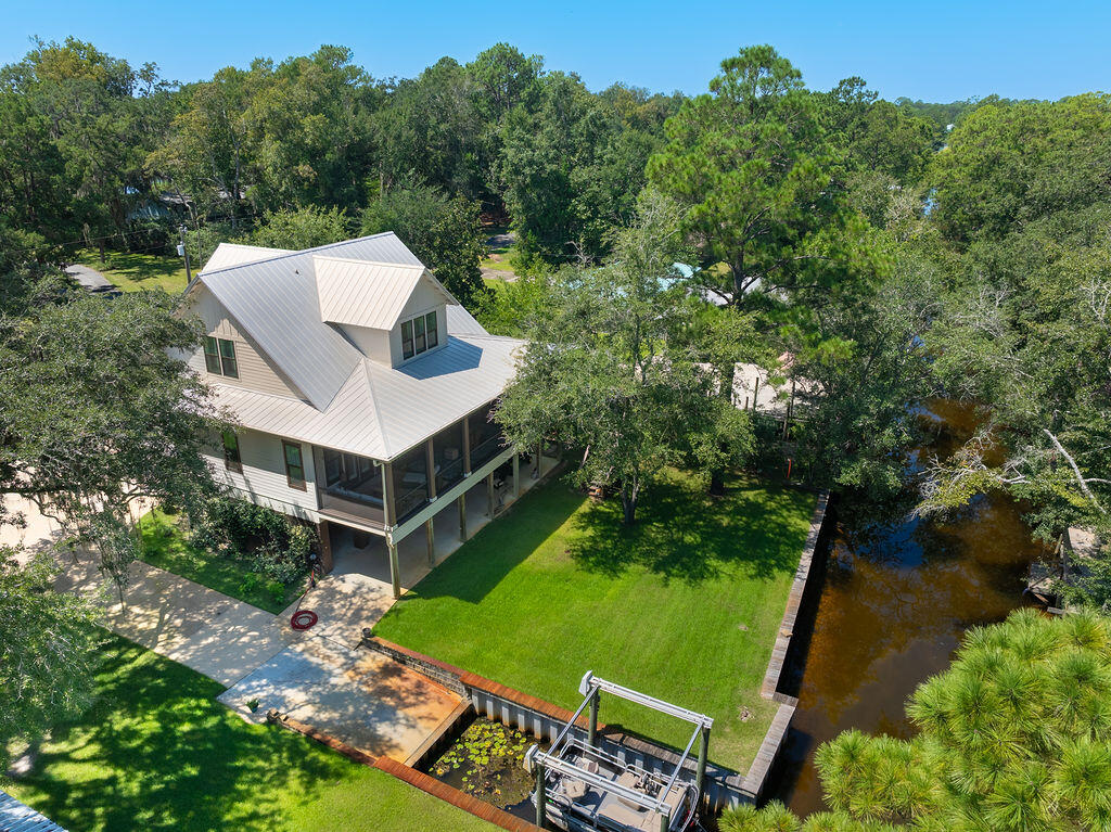 TWIN OAKS 1ST ADDN - Residential