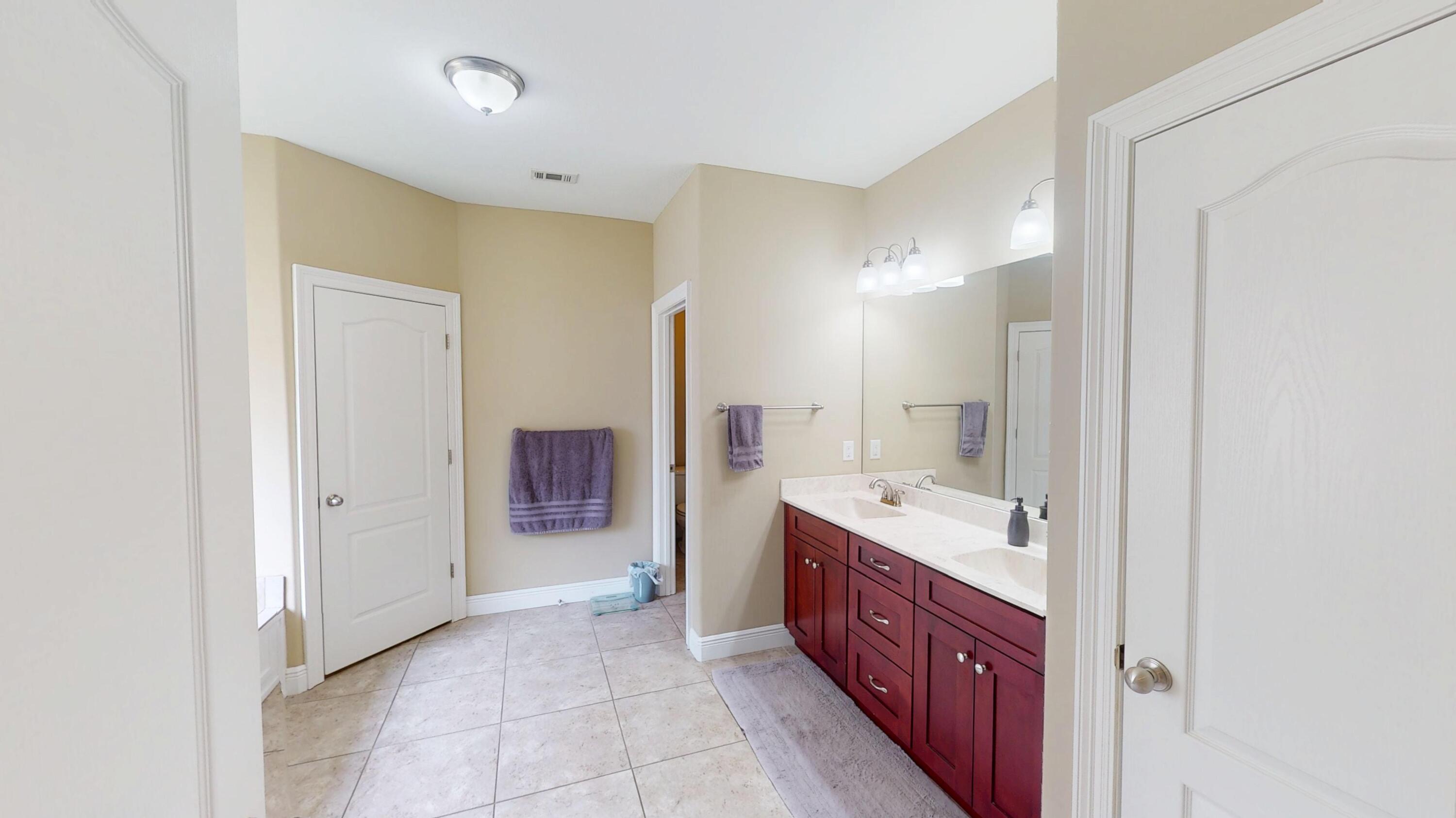 2095 Las Vegas Trail